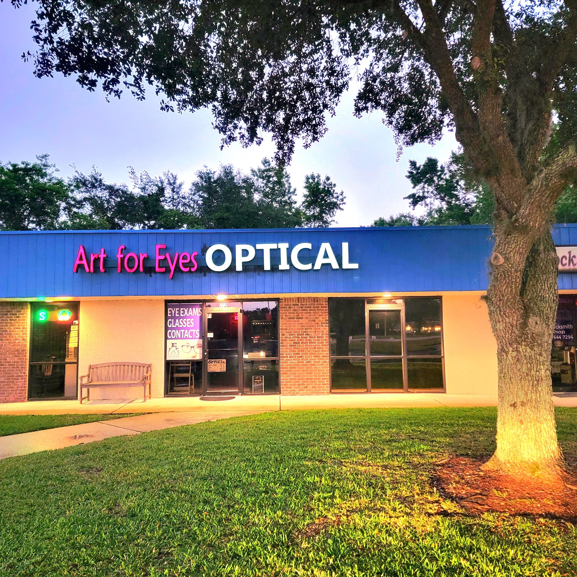 Art for Eyes Optical 2561 County Rd 220 Suite 308, Middleburg Florida 32068