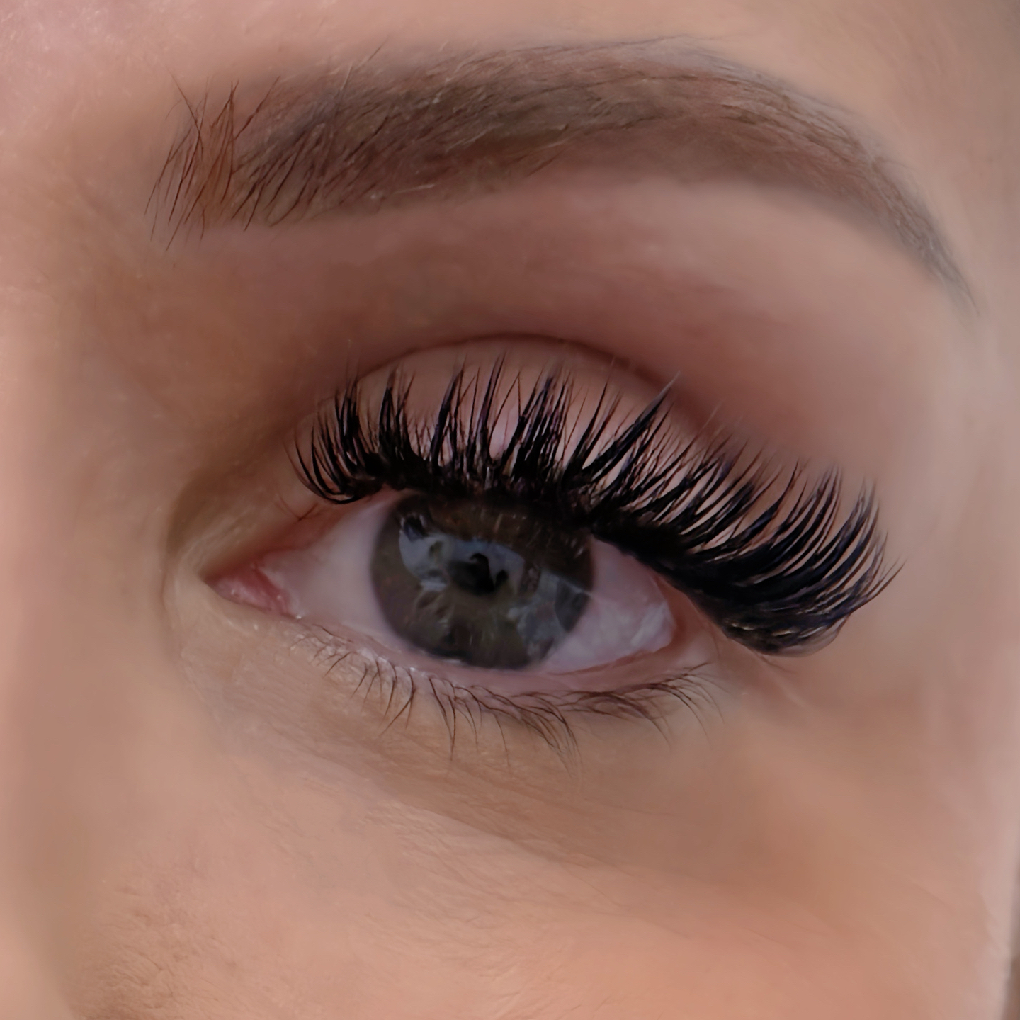 Zeurilla Lashes L.L.C 506 S Hwy 27 suite 108, Minneola Florida 34715