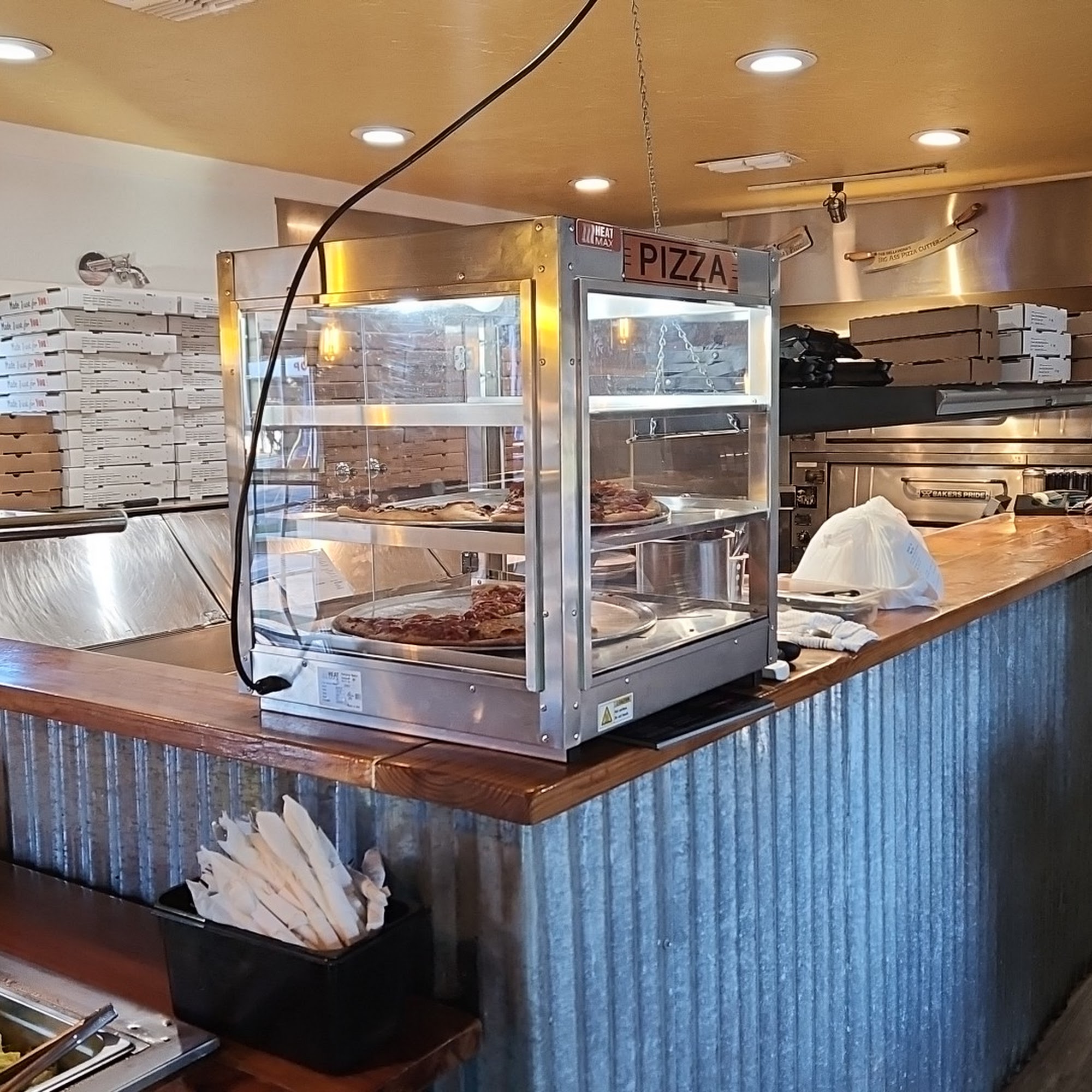 Mafia Pizza / now as C.R. Pies Monticello