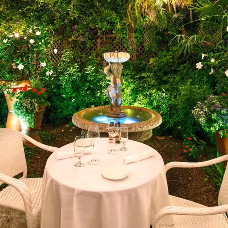 Photo credit: opentable