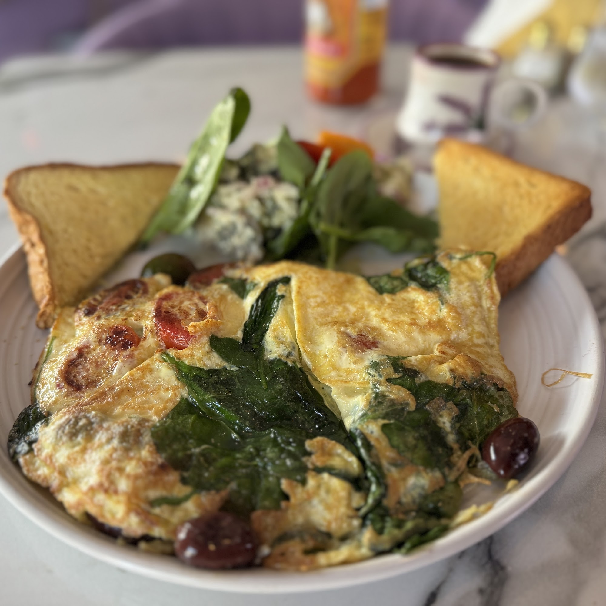 LAVENDER Cafe & Bistro Naples