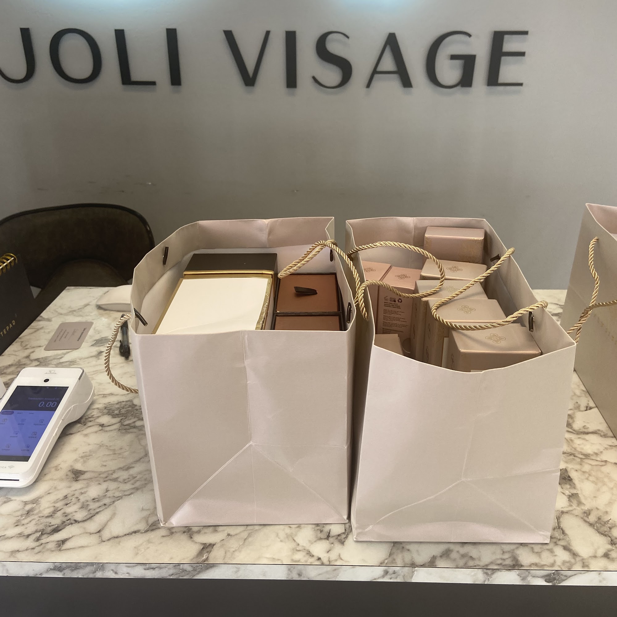 Joli Visage Naples