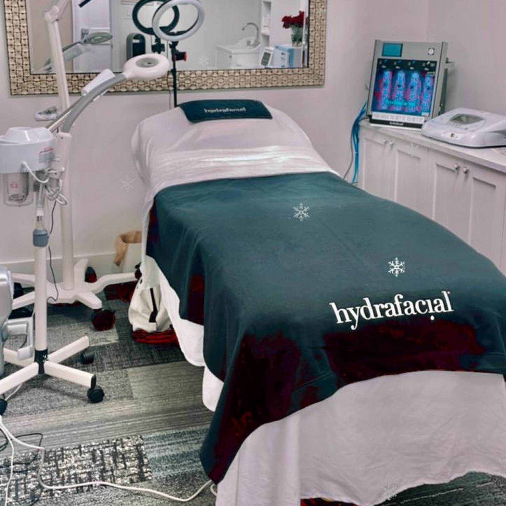 Gbyskincare 837 5th Ave S second floor Office 201, Naples Florida 34102