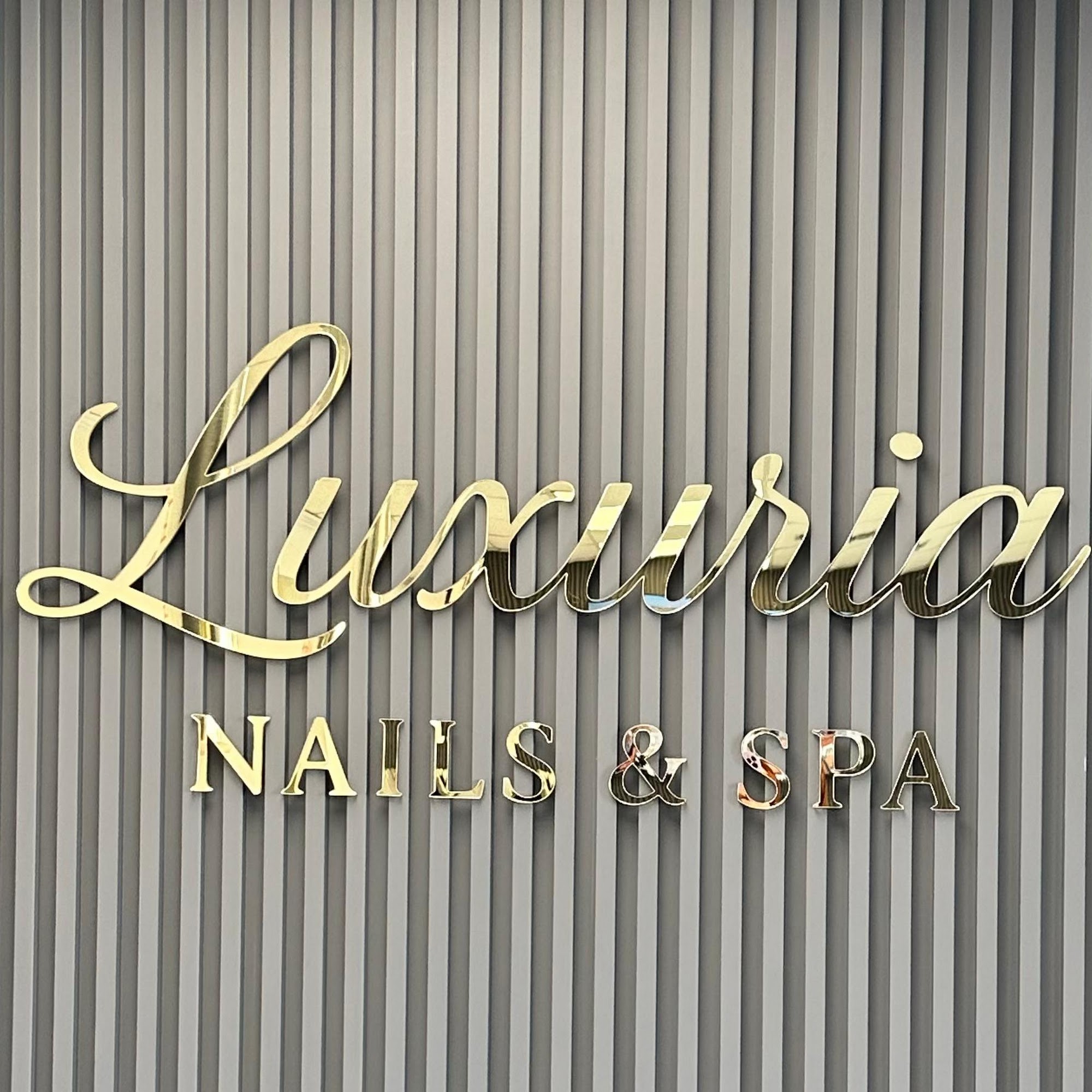 Luxuria Nails & Spa 2663 Arpt Rd S STE D105-106, Naples Florida 34112