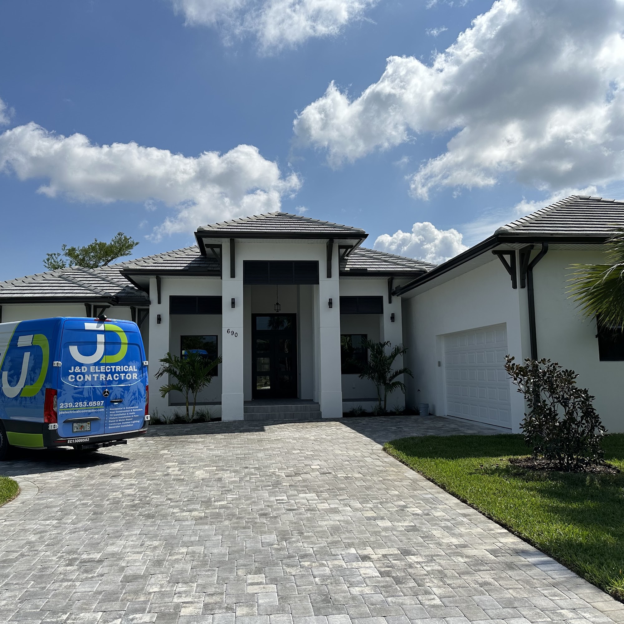 J&D Florida Electrical Contractor, LLC 1200 Goodlette-Frank Rd #8512, Naples Florida 34102