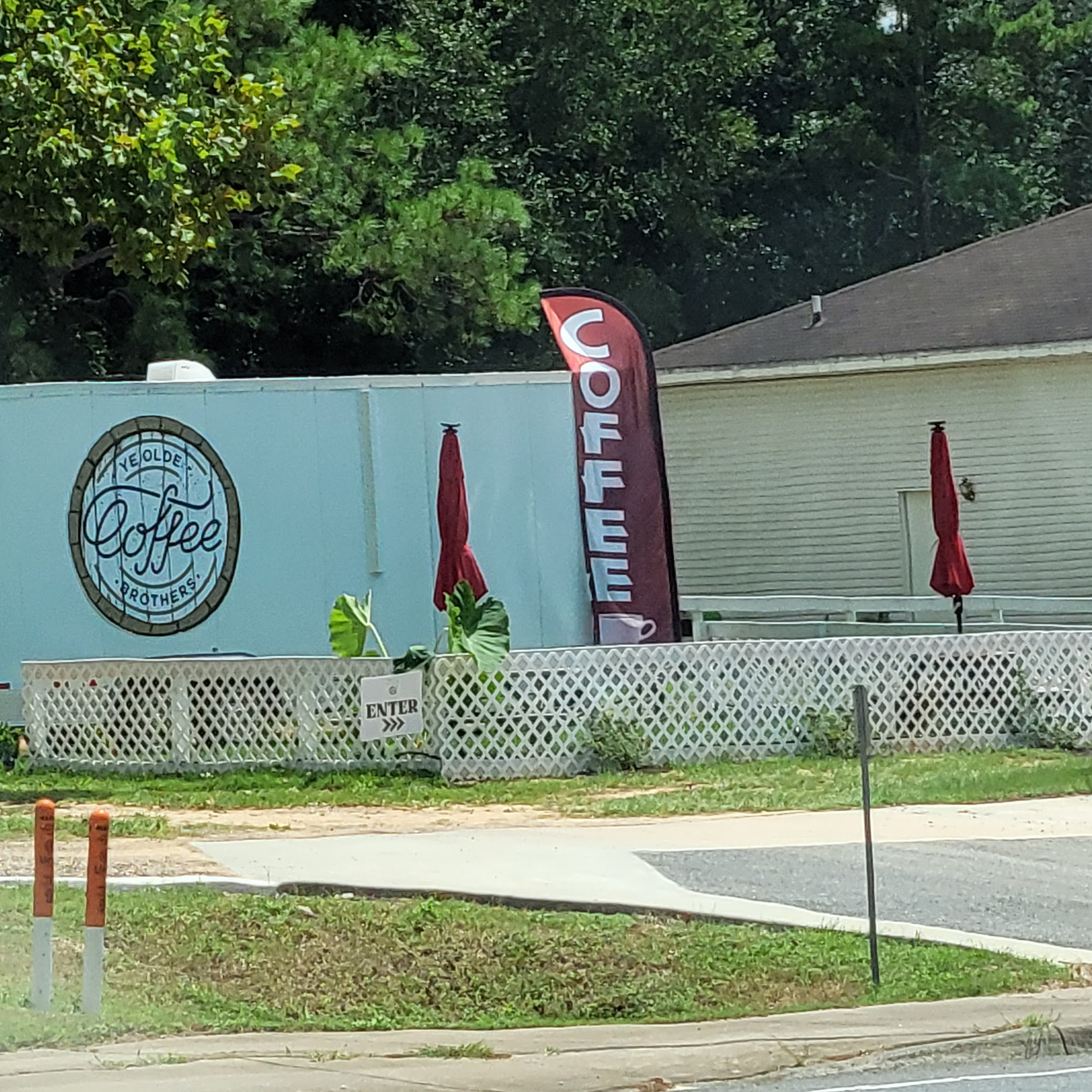 Ye Olde Coffee Navarre