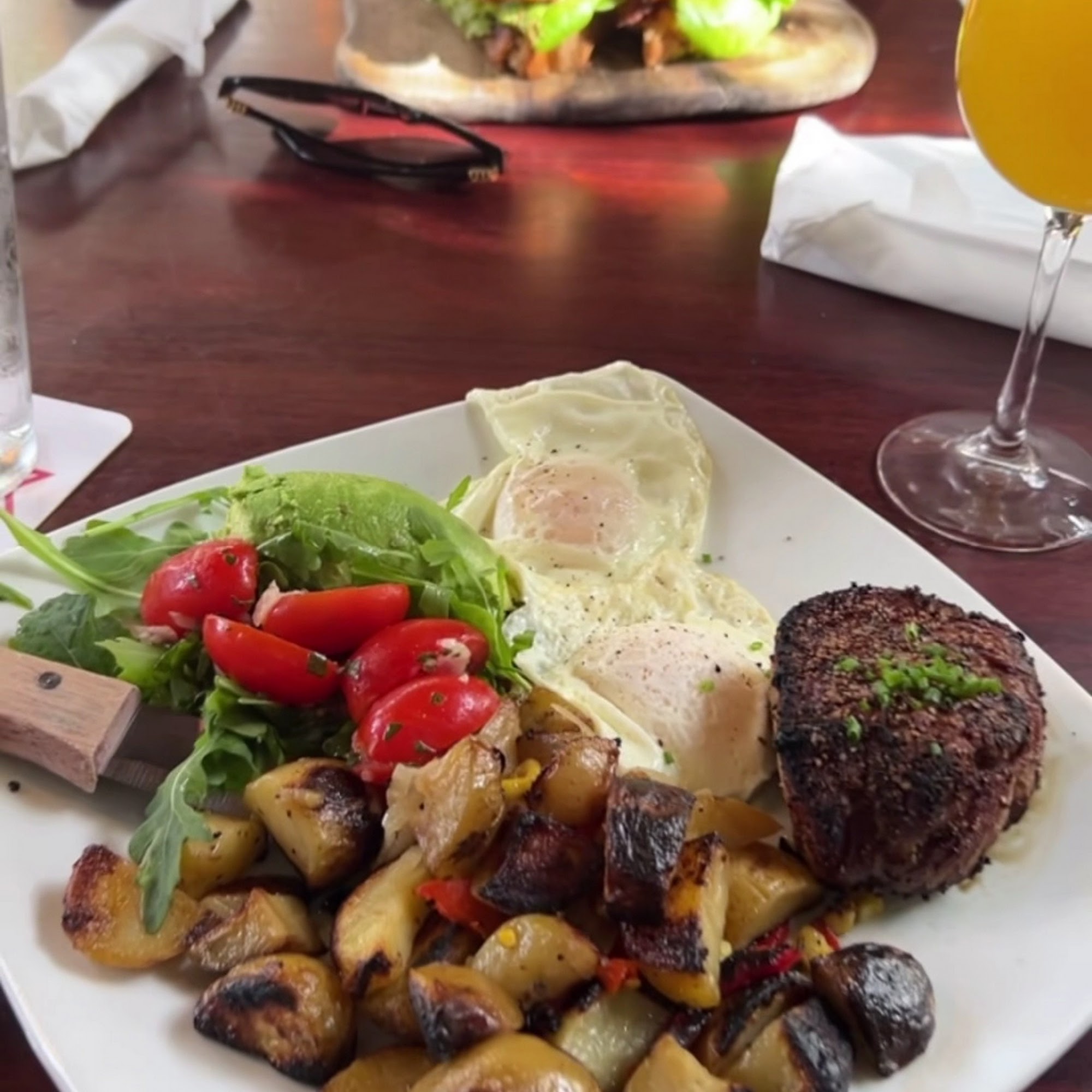 Third Wave Cafe & Wine Bar New Smyrna Beach