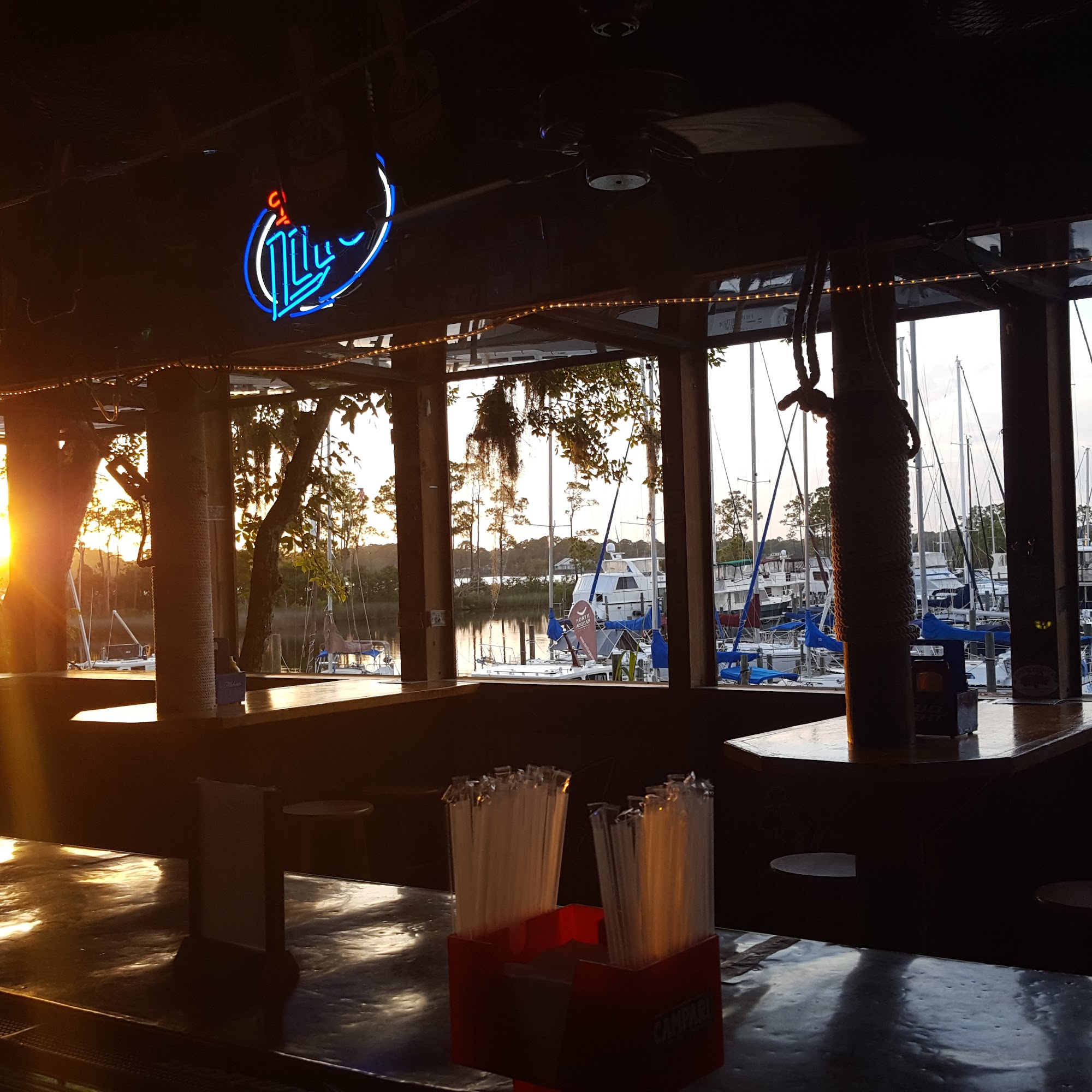 L J Schooners Dockside Restaurant Niceville