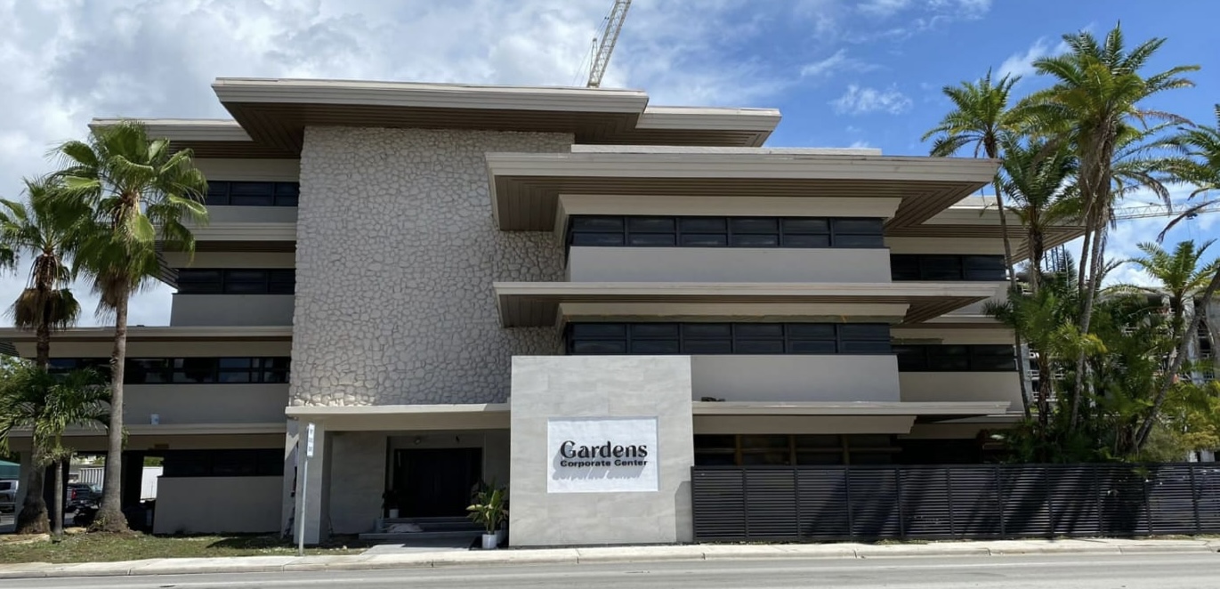 The Gardens Corporate Center North Miami