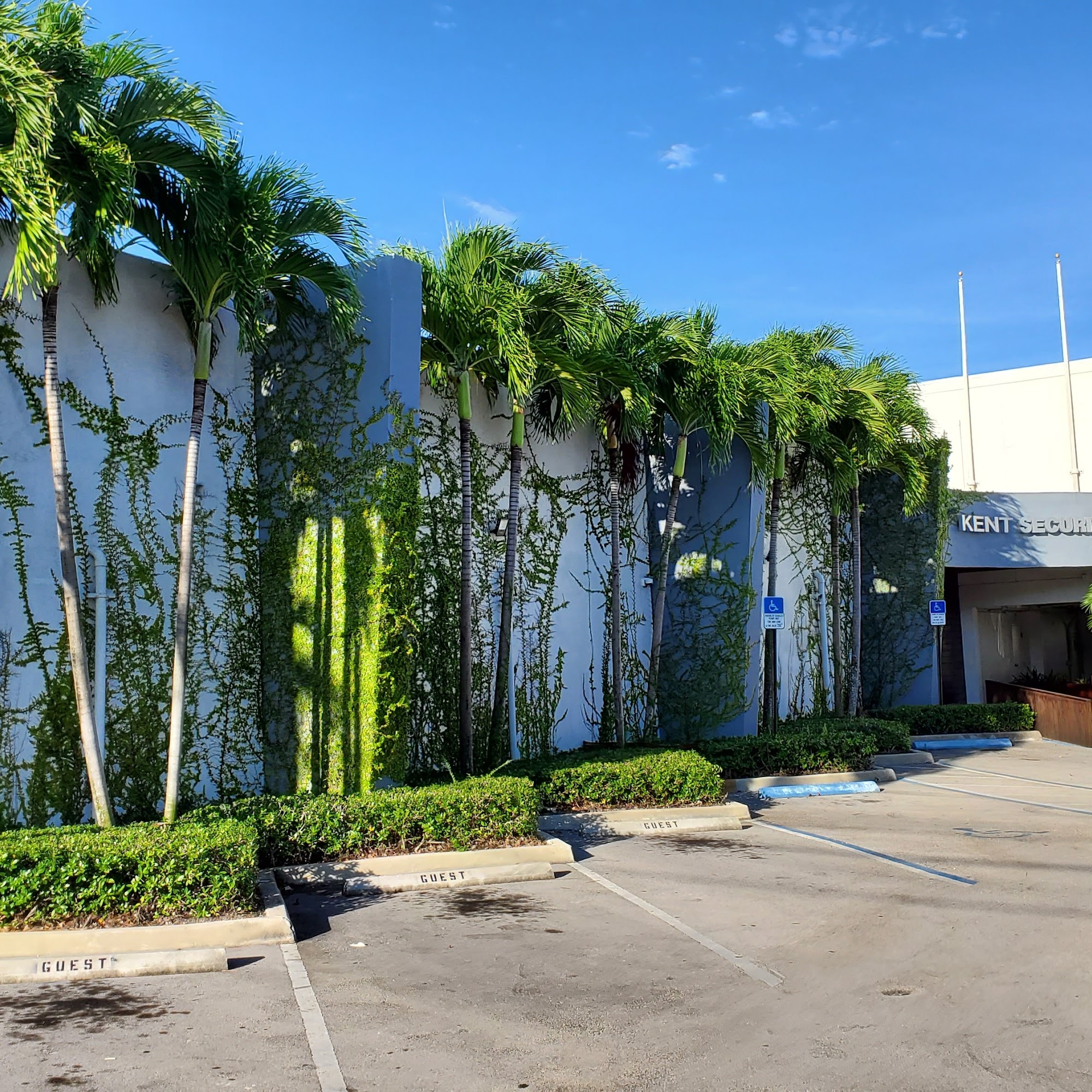 Kent Services 14600 Biscayne Blvd, North Miami Florida 33181