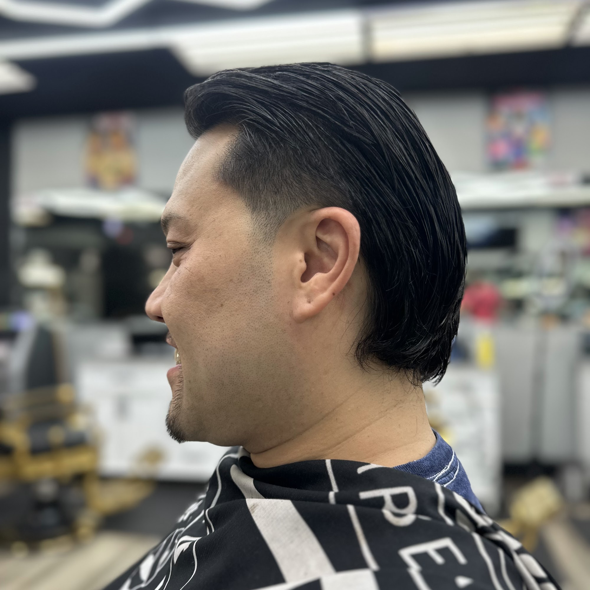Bonez The Barber (Revius) 1311 E Commercial Blvd, Oakland Park Florida 33334