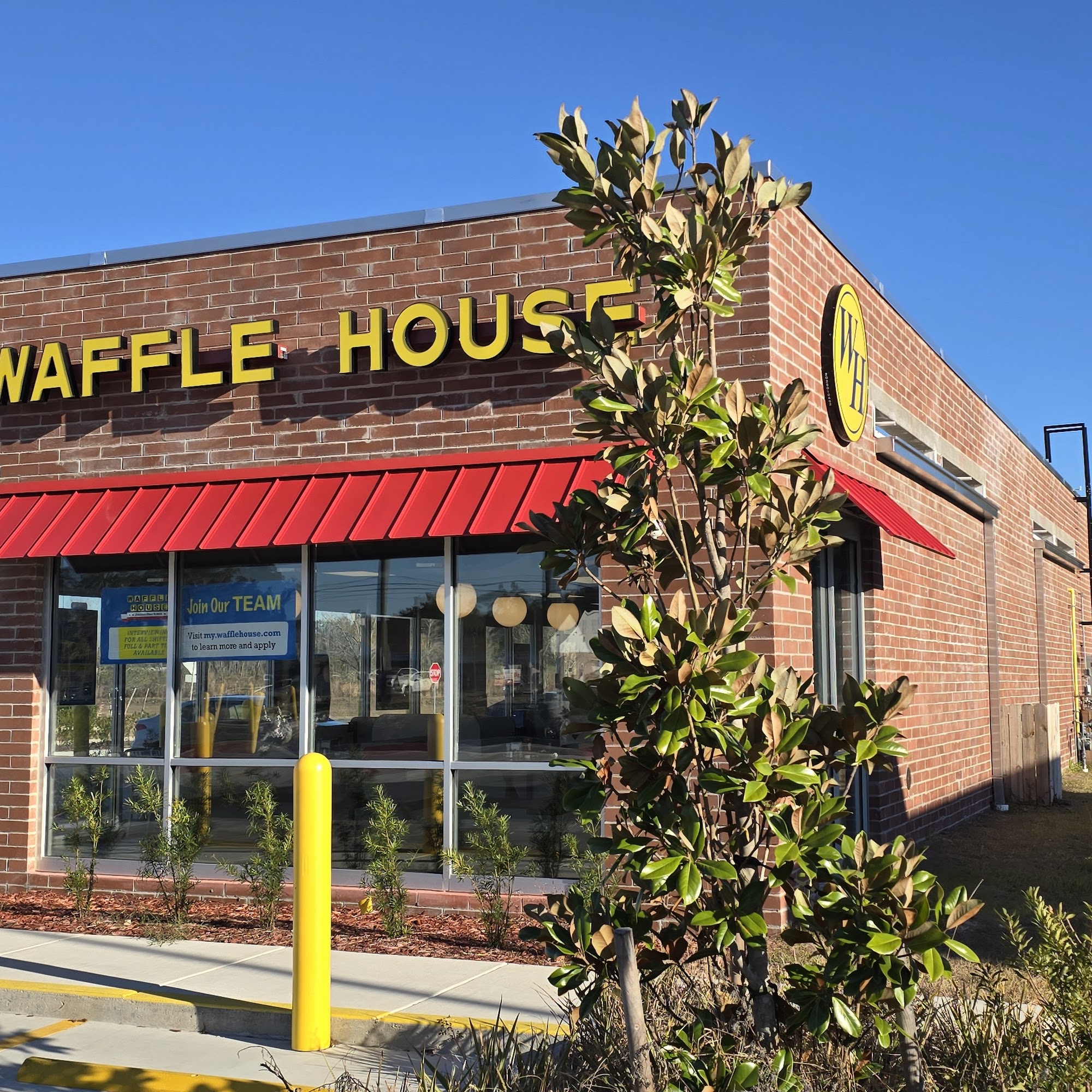 Waffle House 7660 SW State Rd 200, Ocala