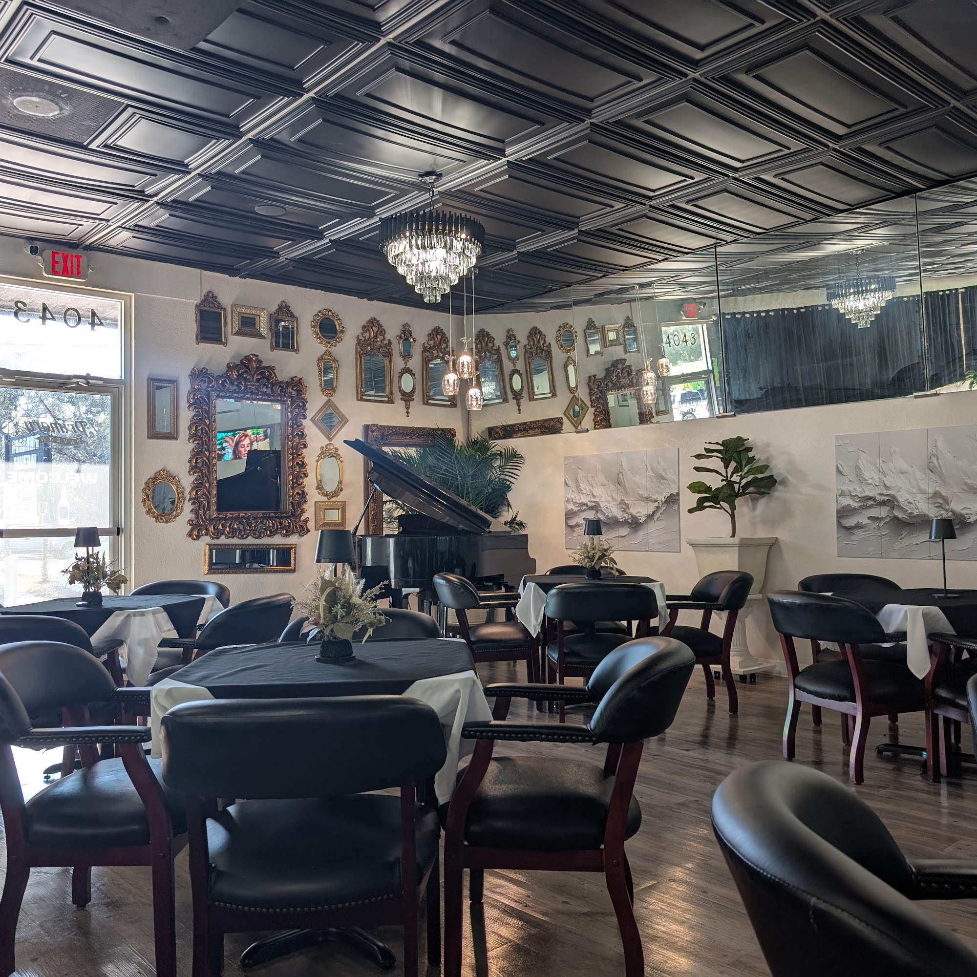 Primary Tavern Restaurant & Bakery