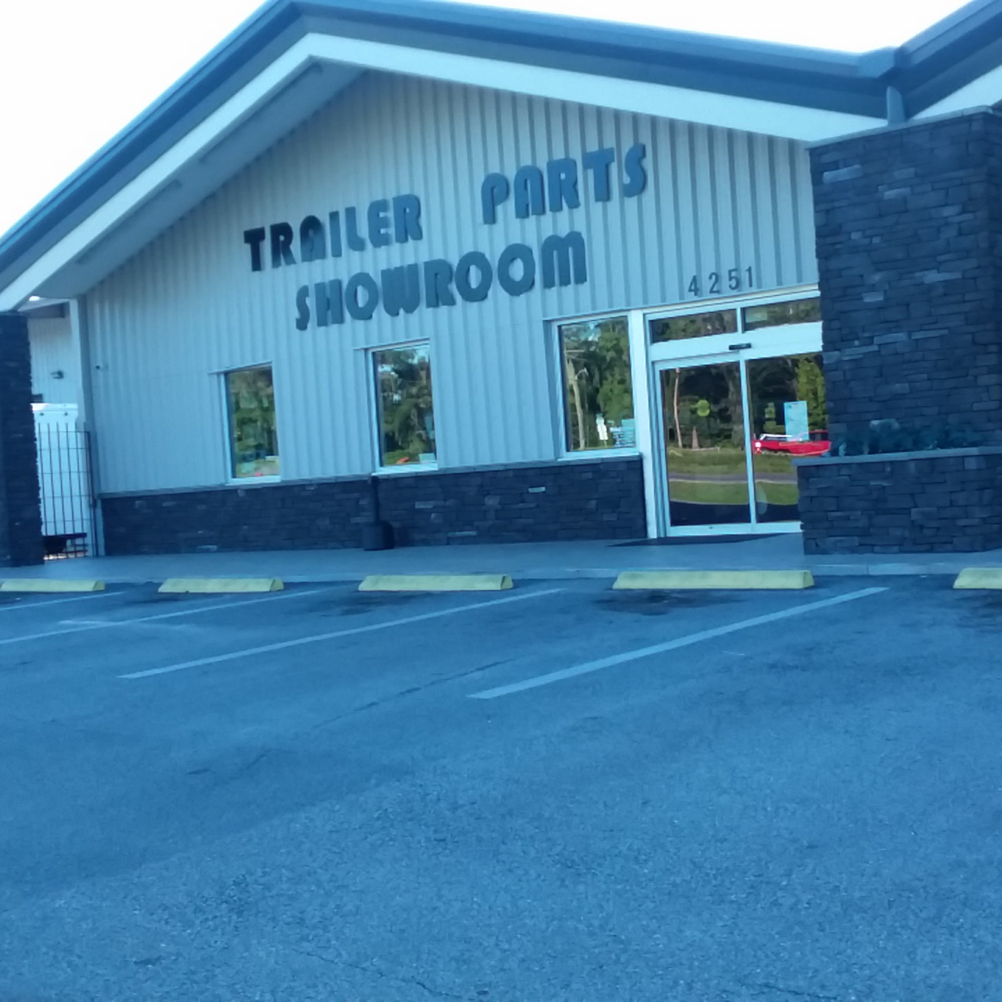 Triple Crown Trailers Ocala