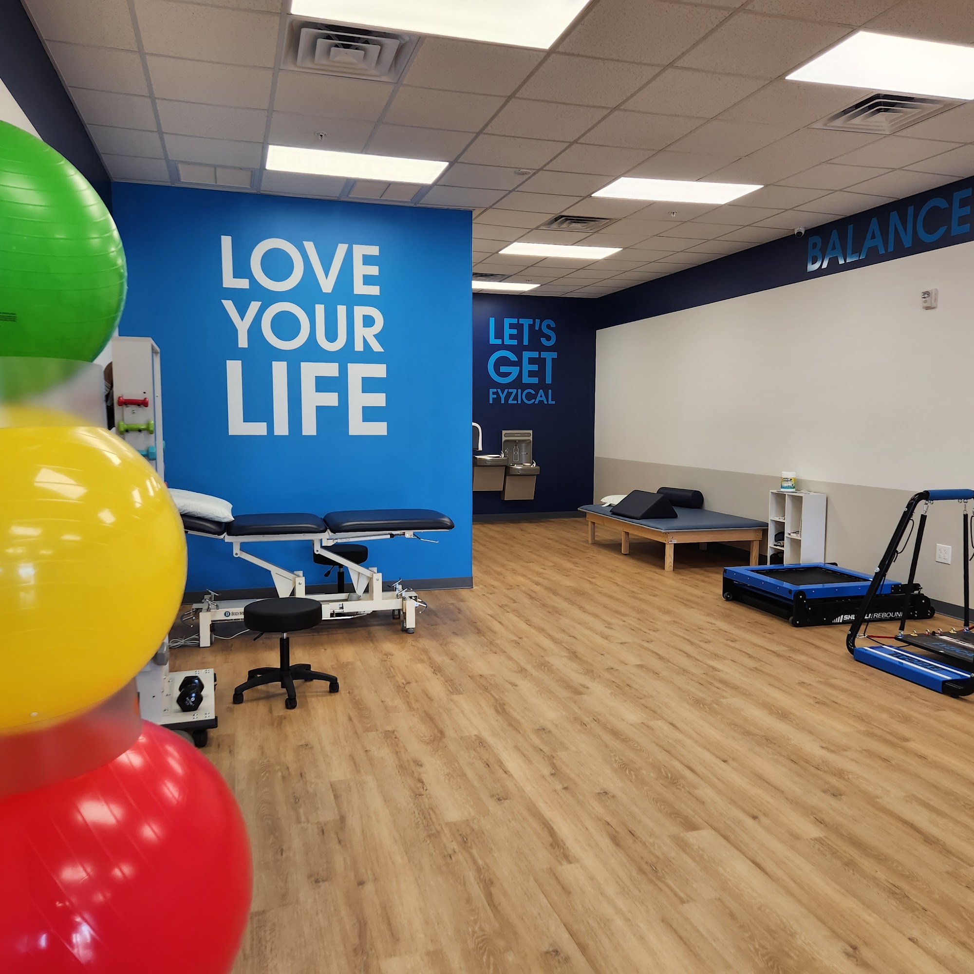 FYZICAL Therapy & Balance Centers - Ocoee