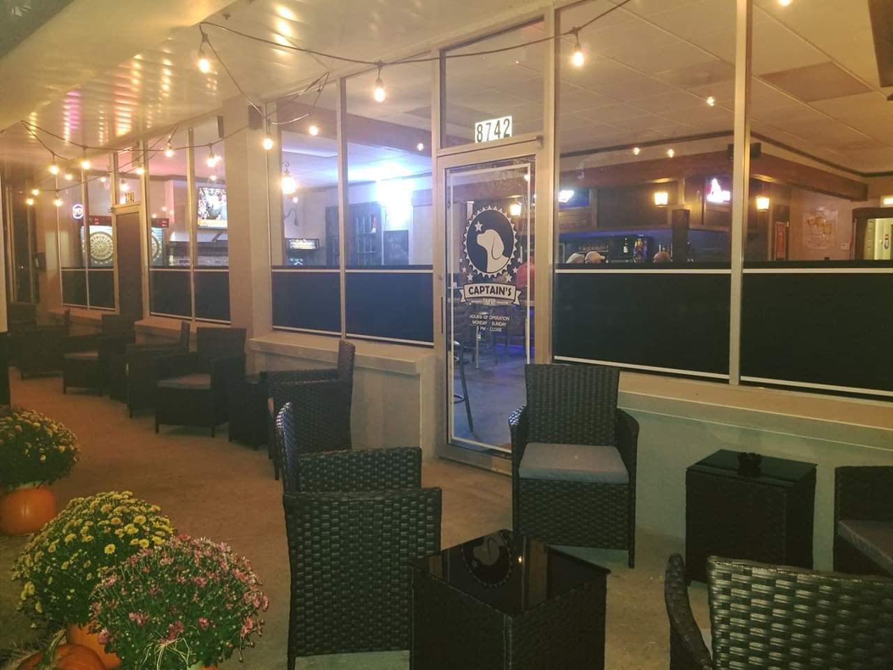 Captain's Tavern Menu