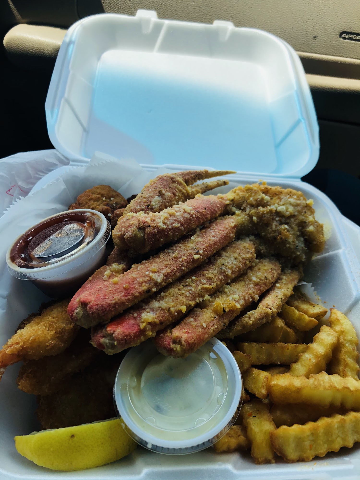 Lady Sugar Wings N' Things Orange City