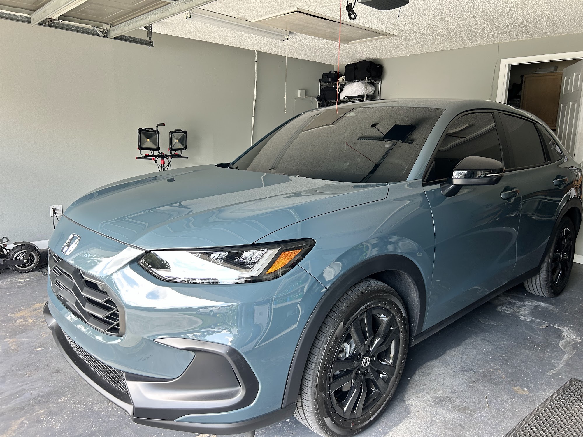 Jc custom tint 1322 35th St, Orlando Florida 32839