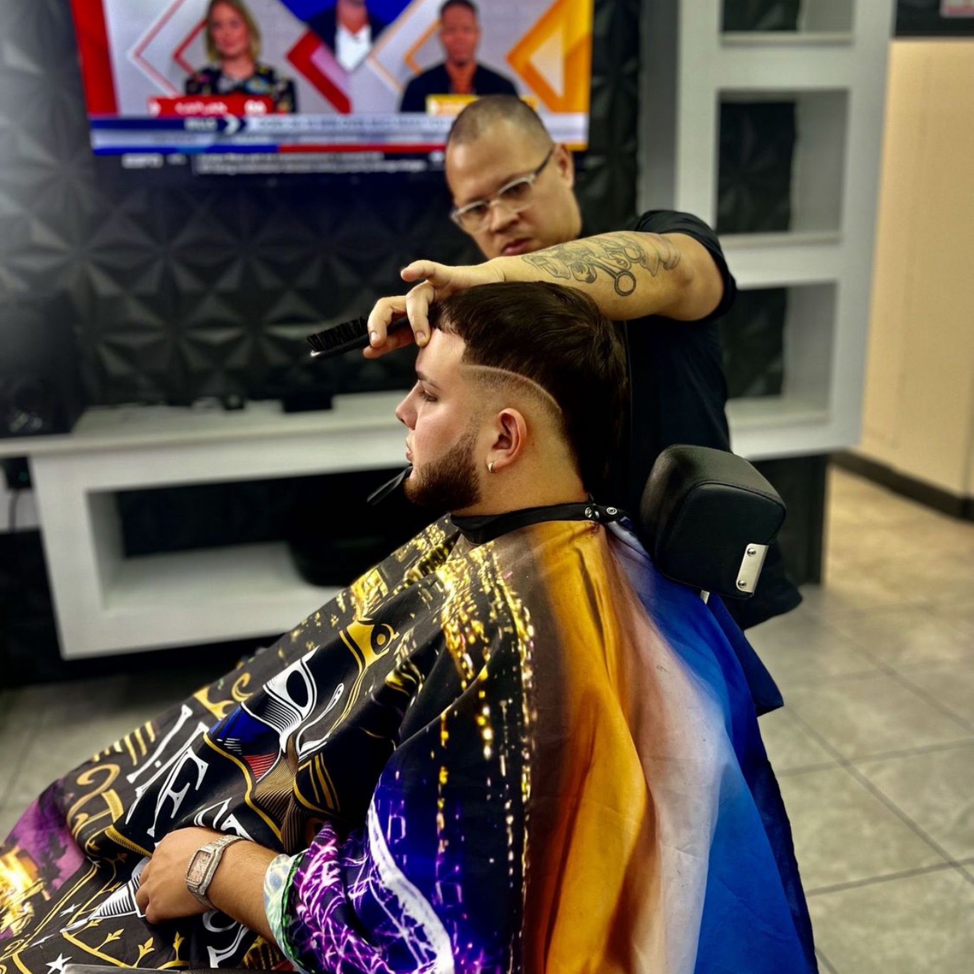 Karly The Barber