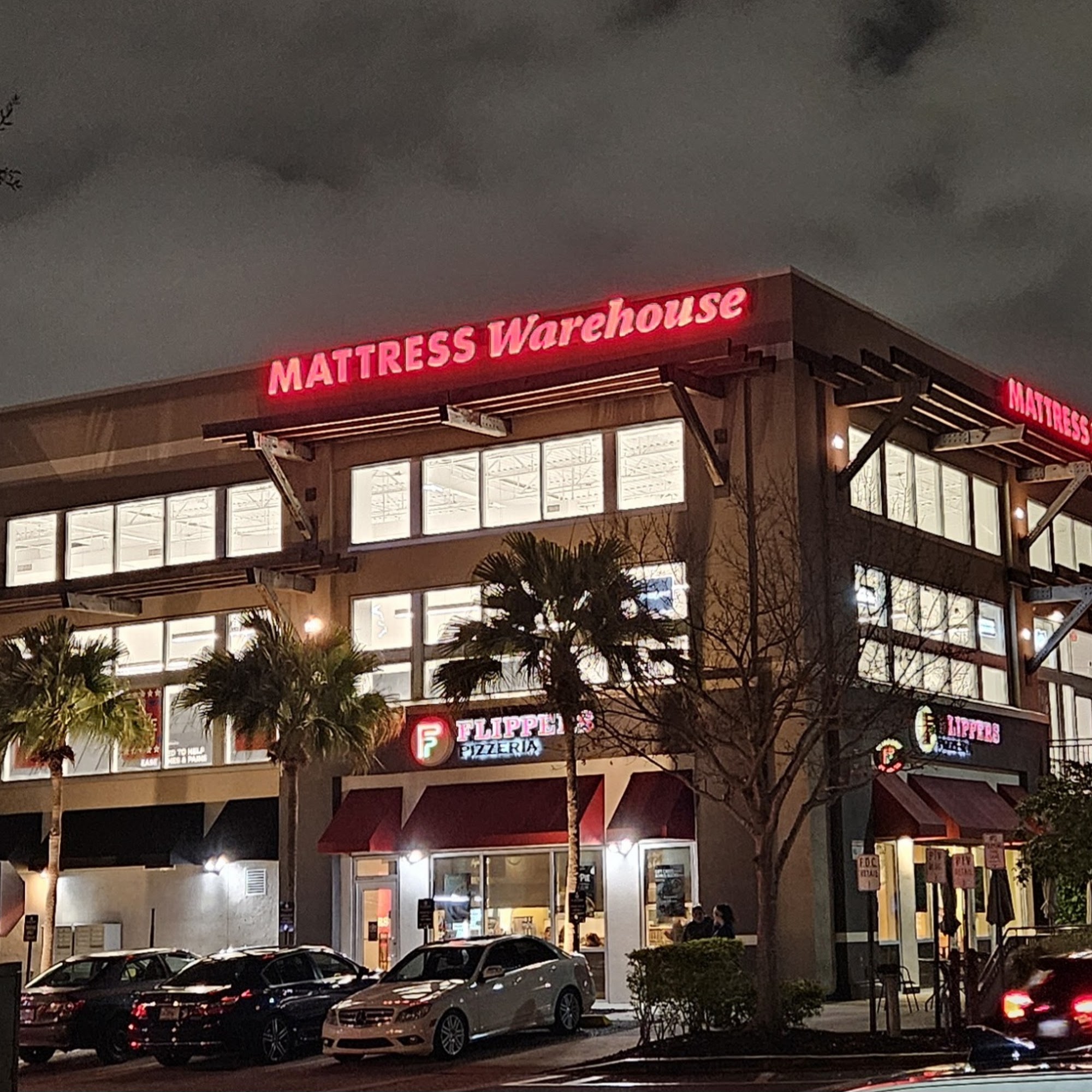 Mattress Warehouse of Orlando - Dr Phillips