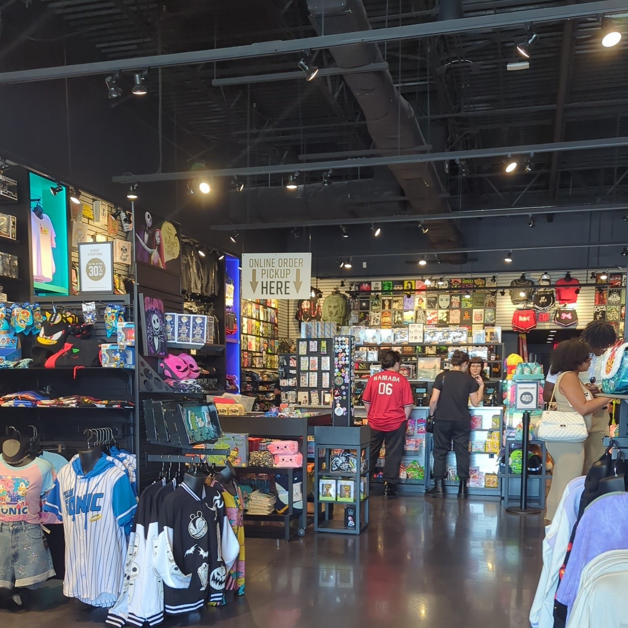 Hot Topic