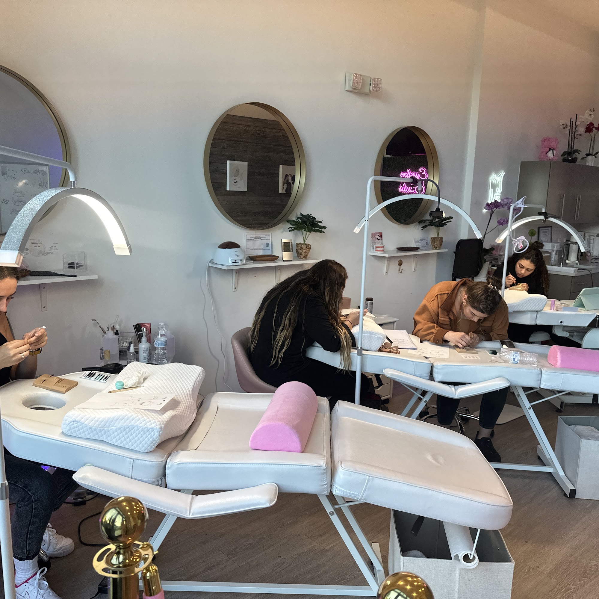 EyeGlam Studio by Gerica