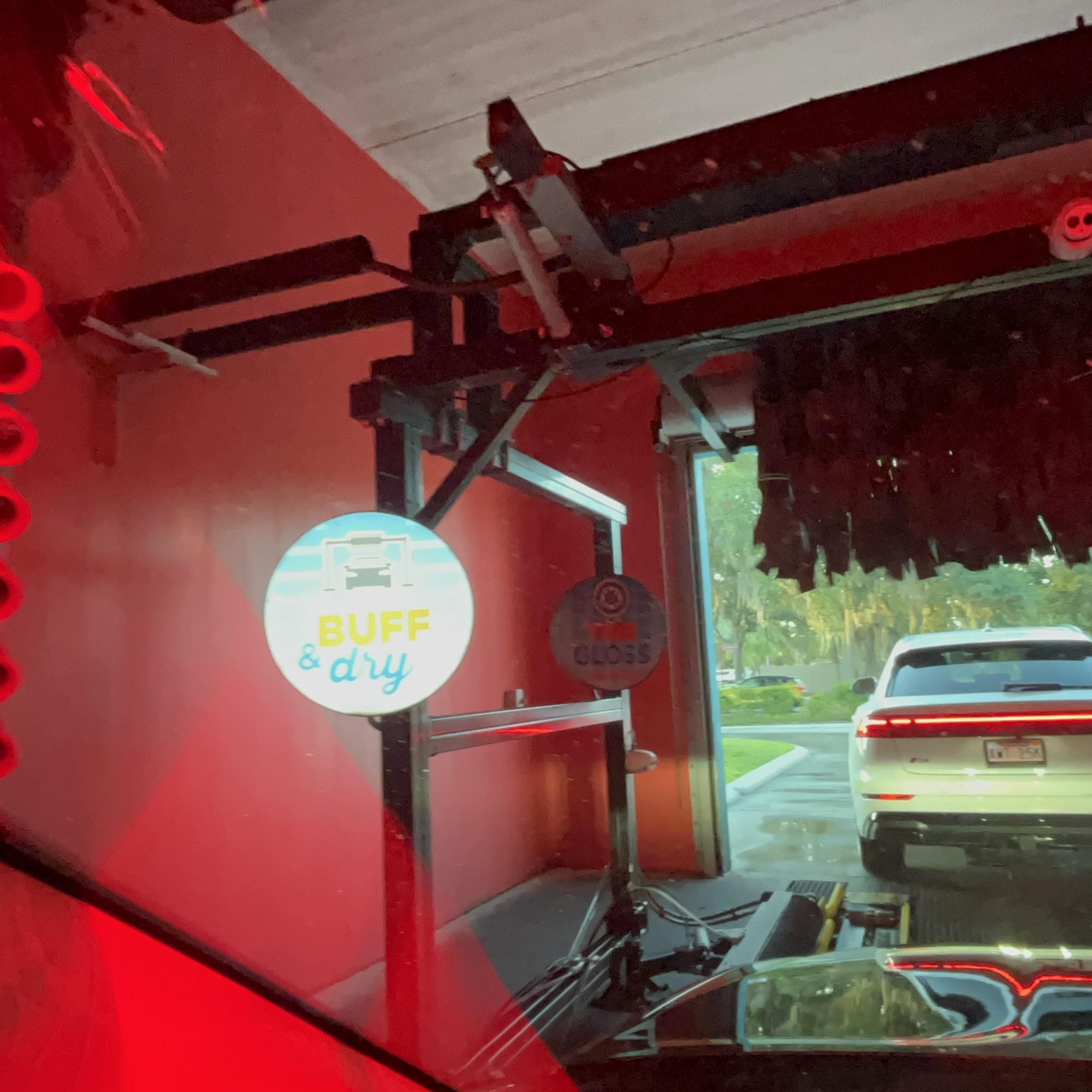 El Car Wash - Semoran