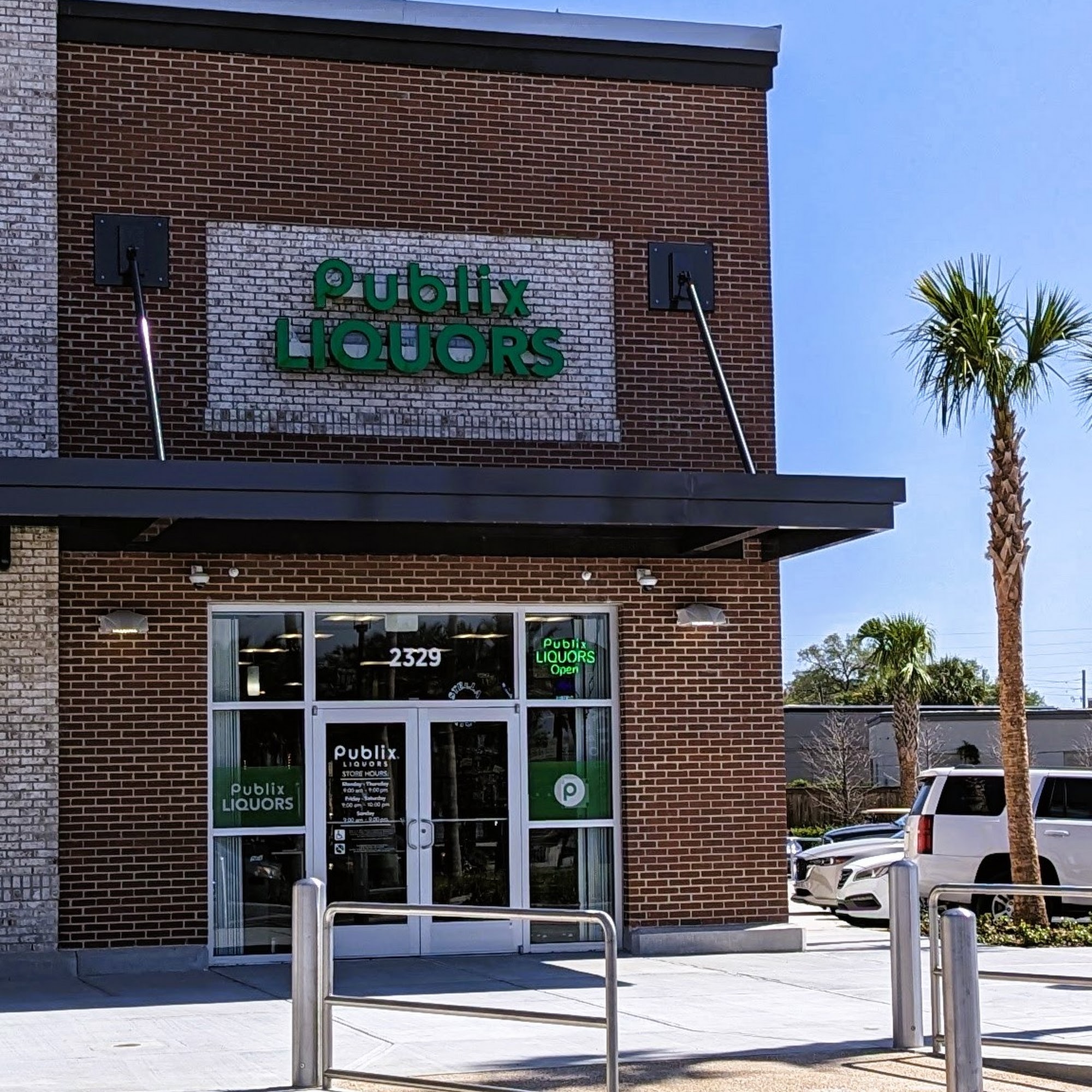 Publix Liquors at the Groves at College Park Orlando