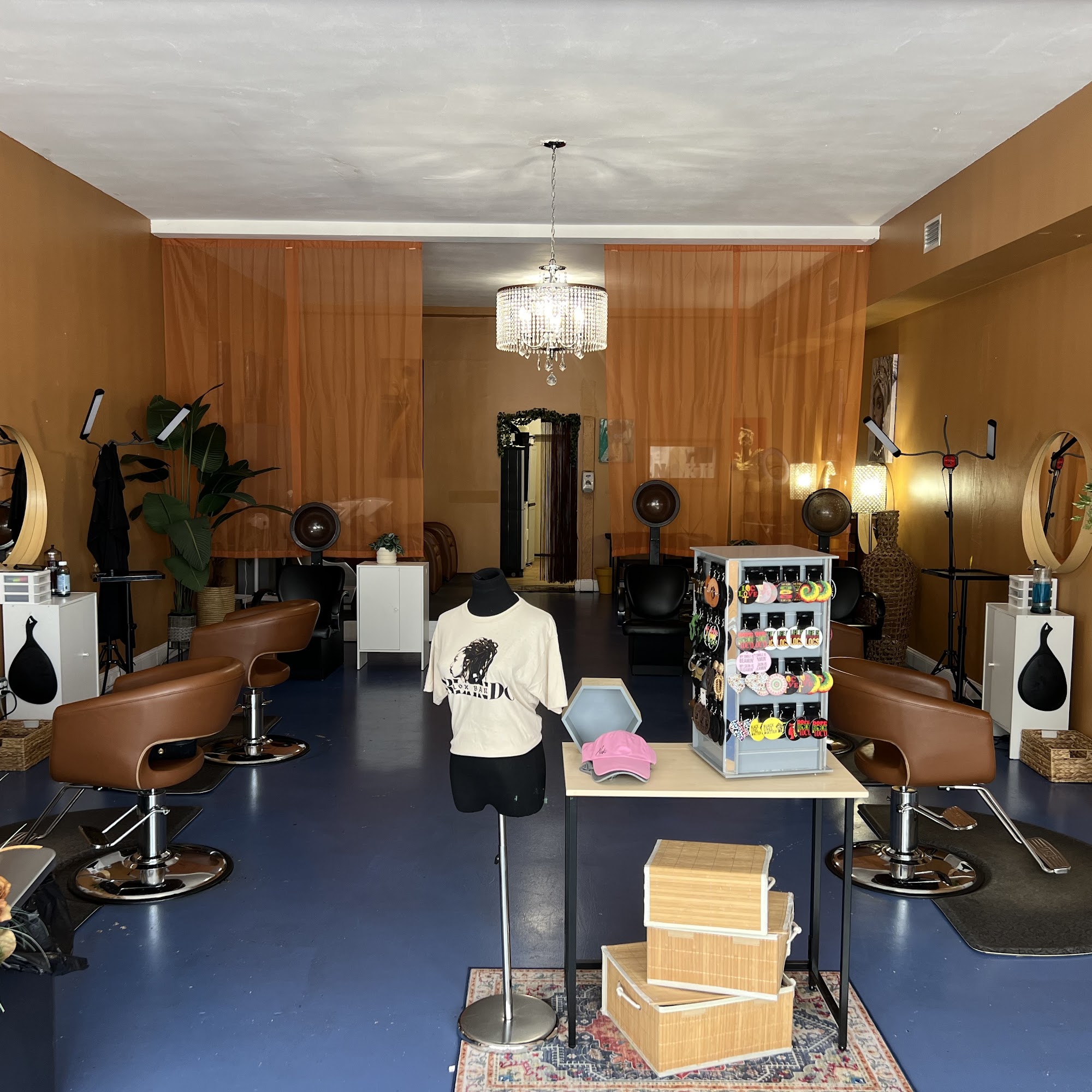 Orlando Lox Bar 979 W Fairbanks Ave, Orlando Florida 32804