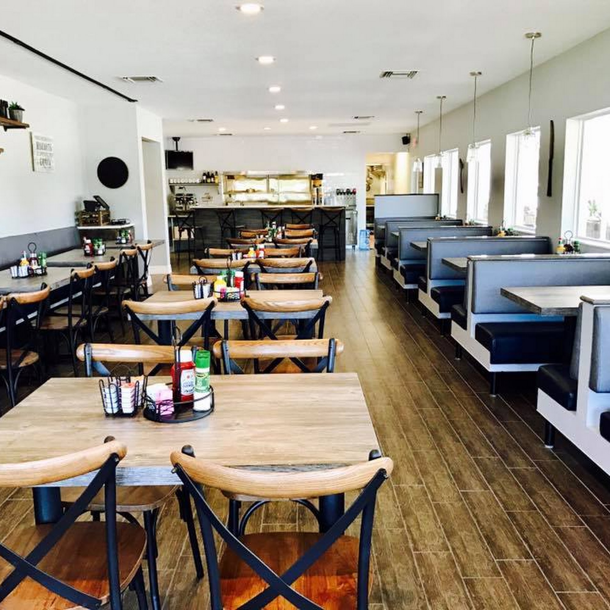 Max's Table Osprey