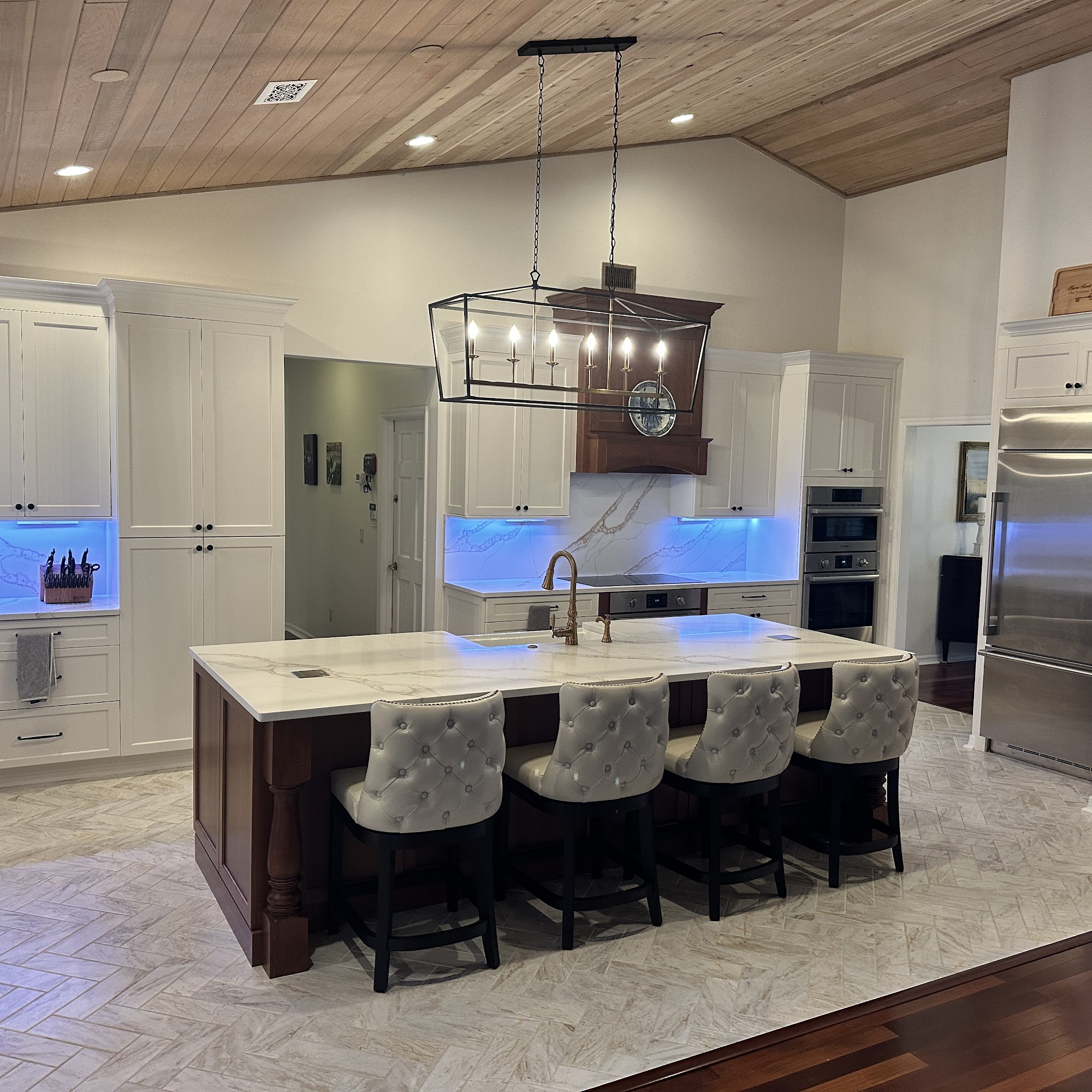 ManfredoDesigns LLC 1641 Smithfield Way #1209, Oviedo Florida 32765