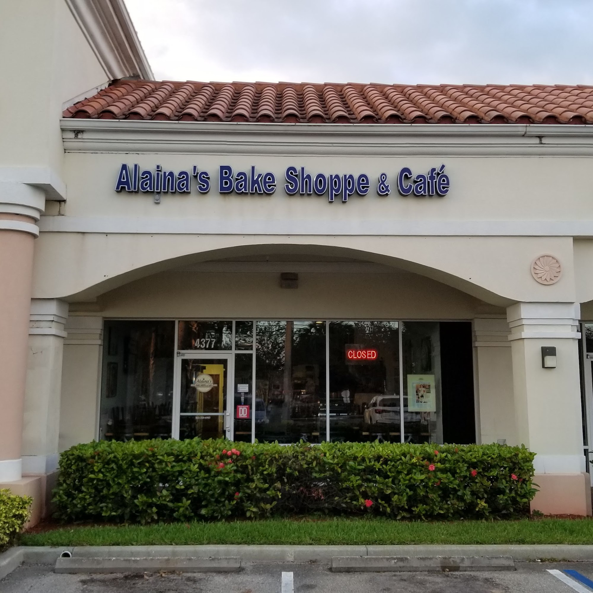 Alaina's Cafe & Bake Shoppe Palm Beach Gardens