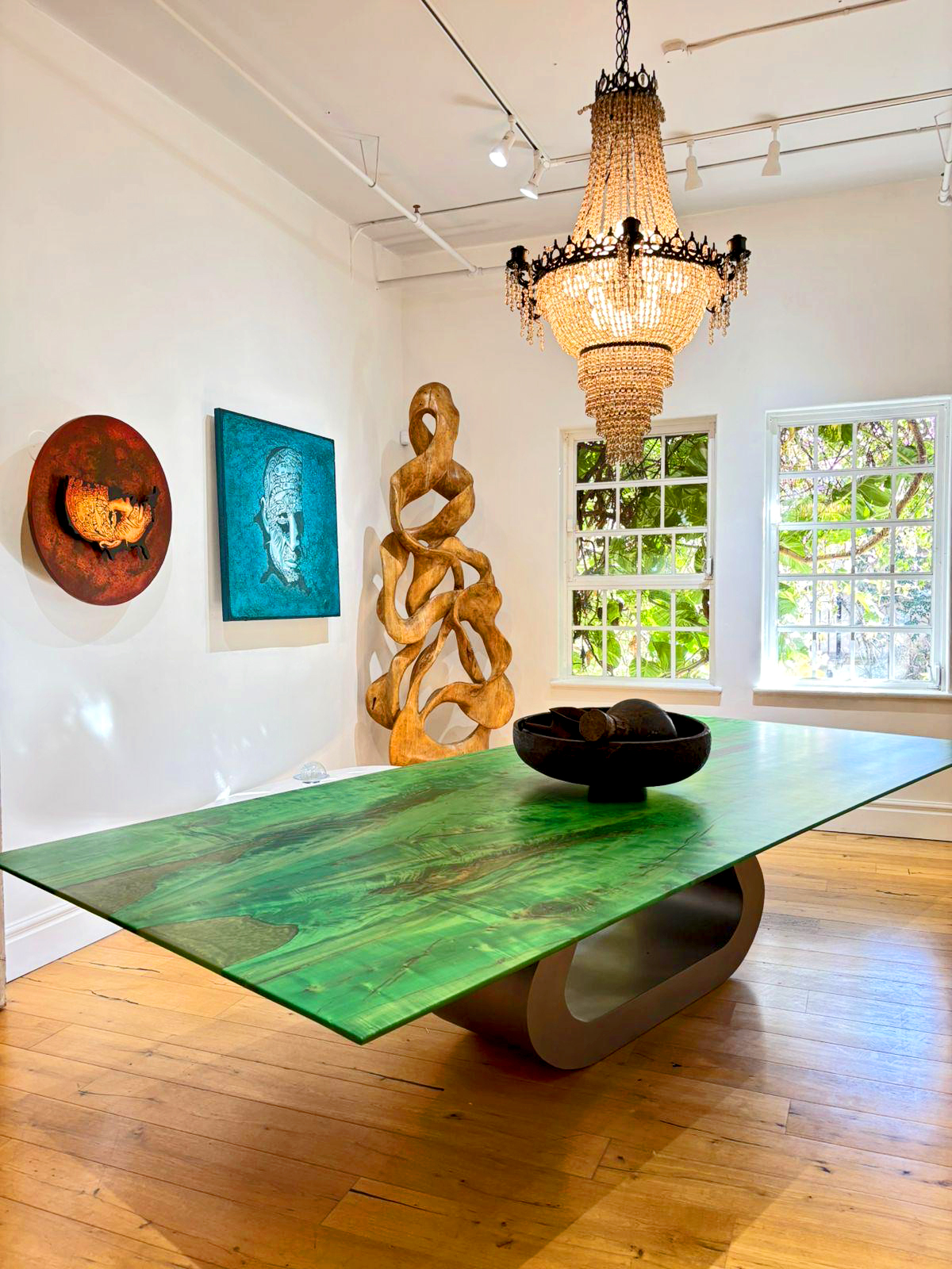Sovereign Wood Gallery Palm Beach