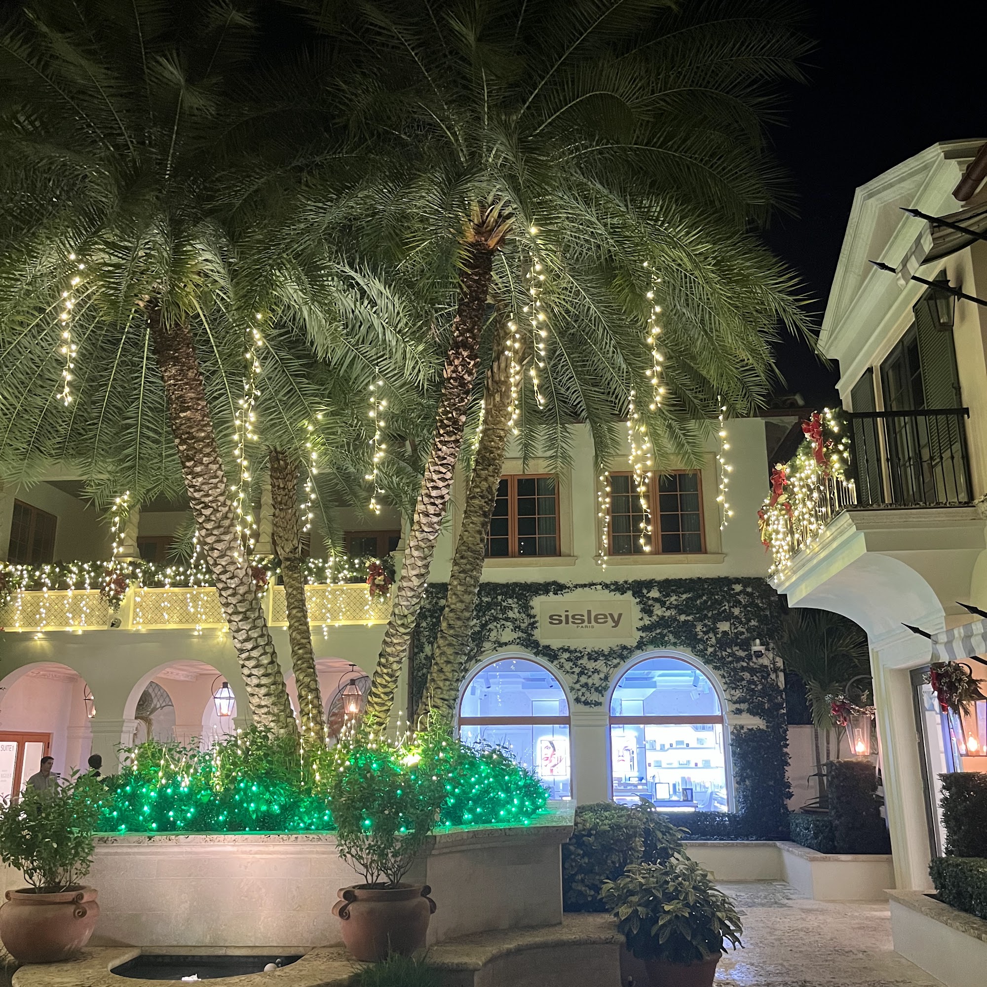 Sisley-Paris Palm Beach Boutique