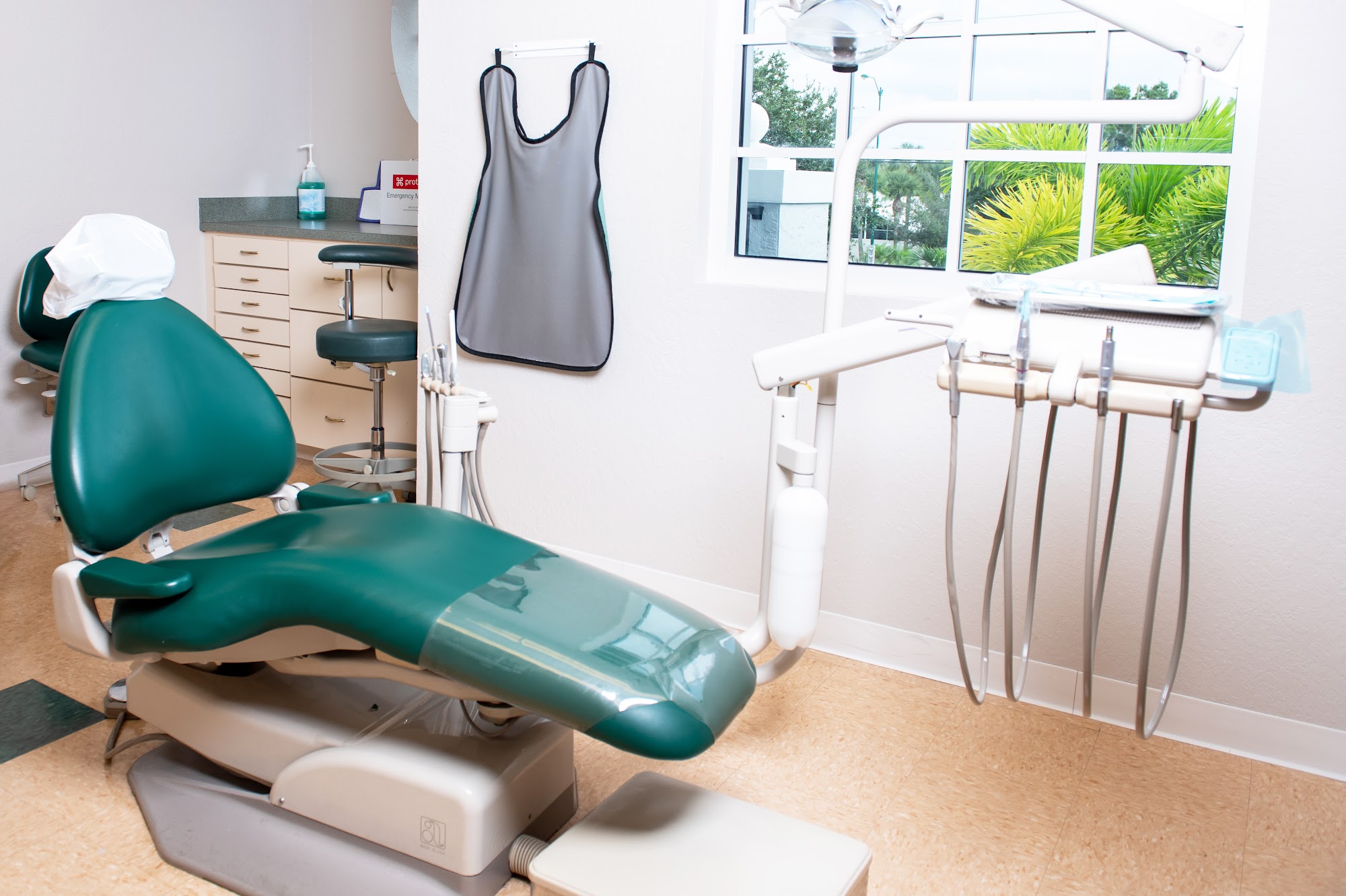 Bright Smiles Dental of the Treasure Coast 3662 SW 30th Ave #3, Palm City Florida 34990