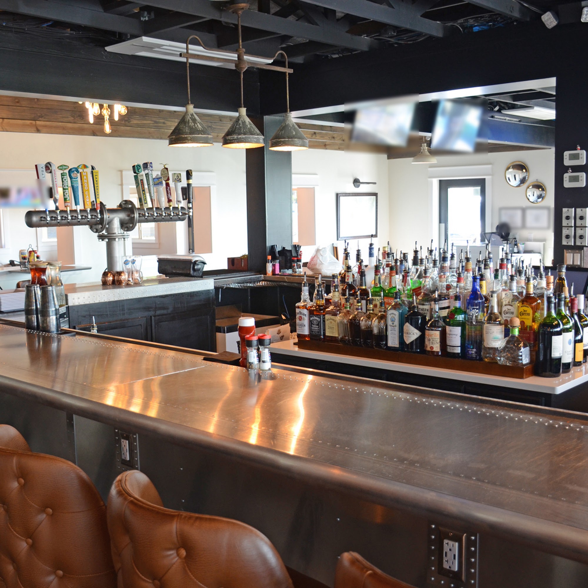 The Landing Strip Tavern Palm Coast