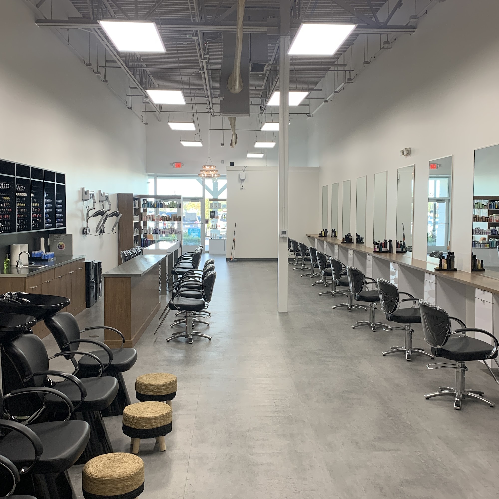 Cutting Loose Salon Parrish