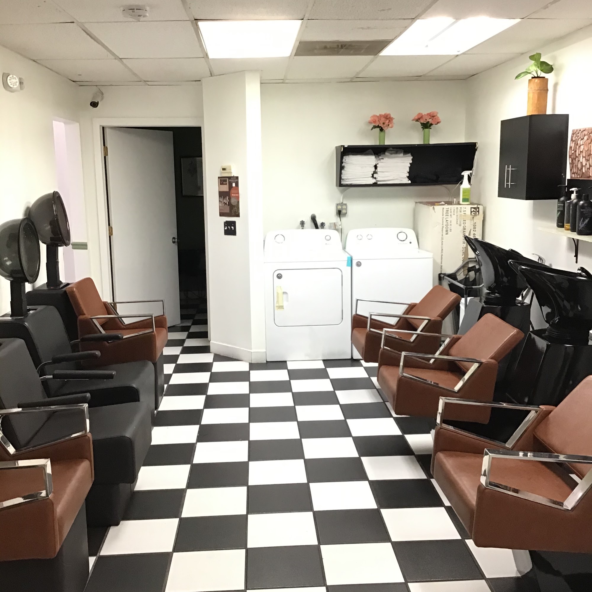 RTGBeauty Salon 1511 N Palm Ave, Pembroke Pines Florida 33026