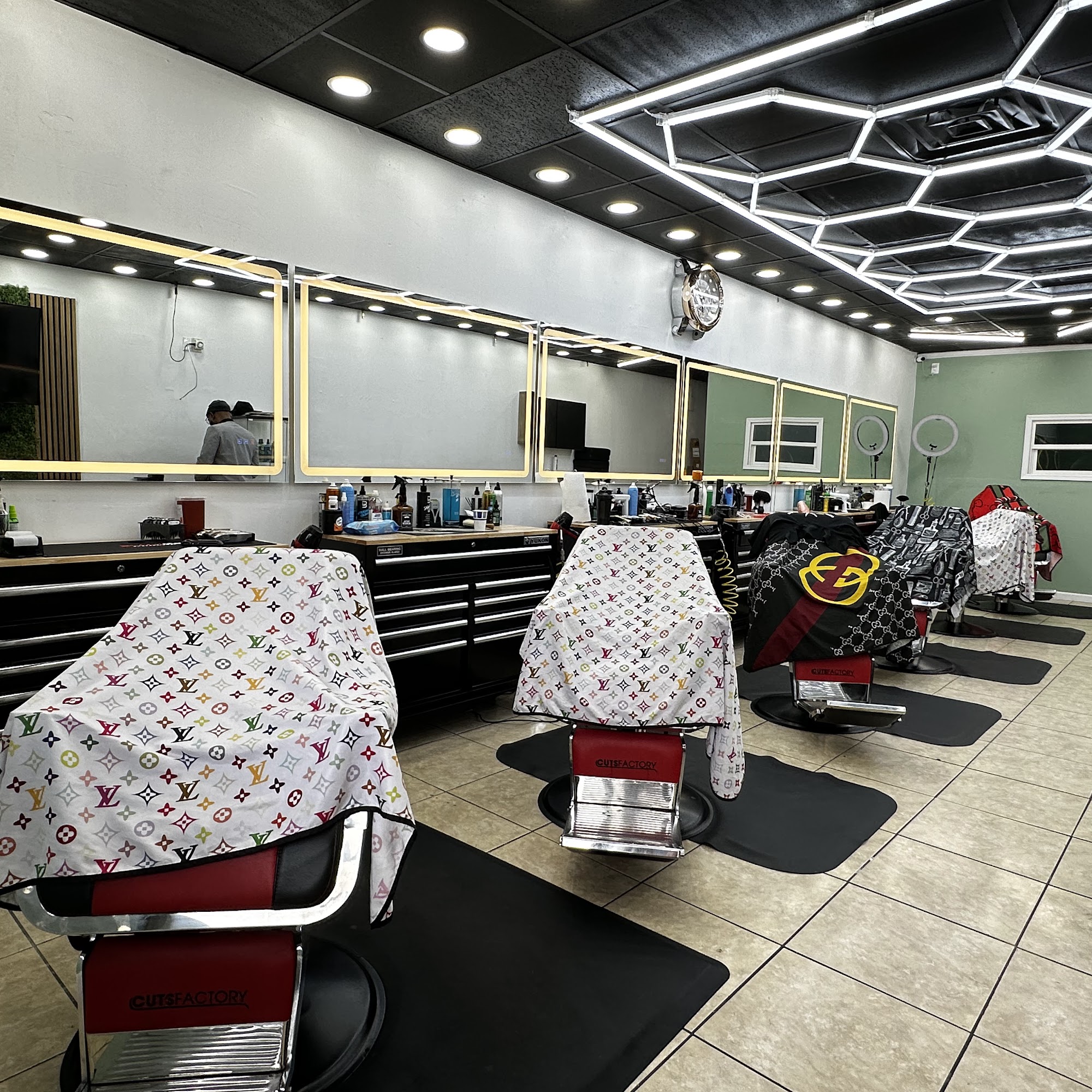 Fade Game Barbershop 6681 Pembroke Rd, Pembroke Pines Florida 33023