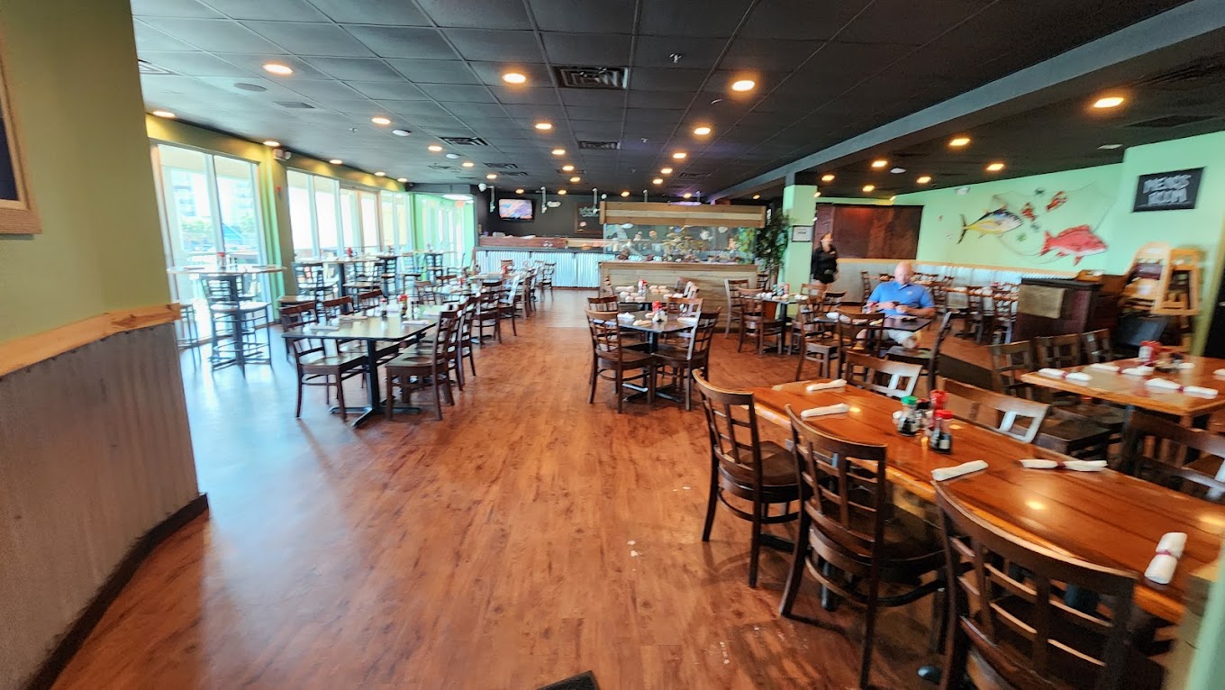 The Jellyfish - Seafood Restaurant and Bar Pensacola