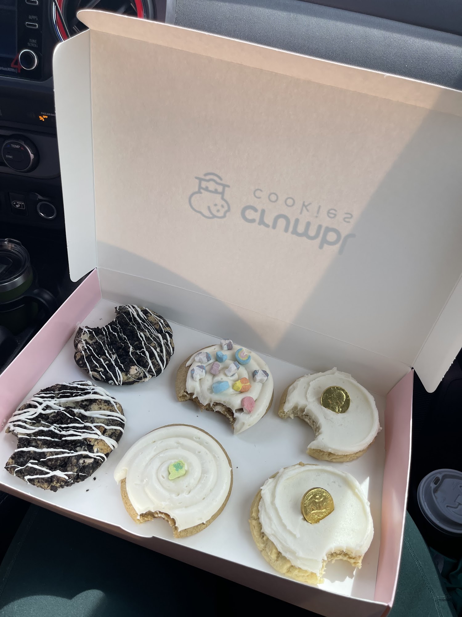 Crumbl - Pensacola Pensacola