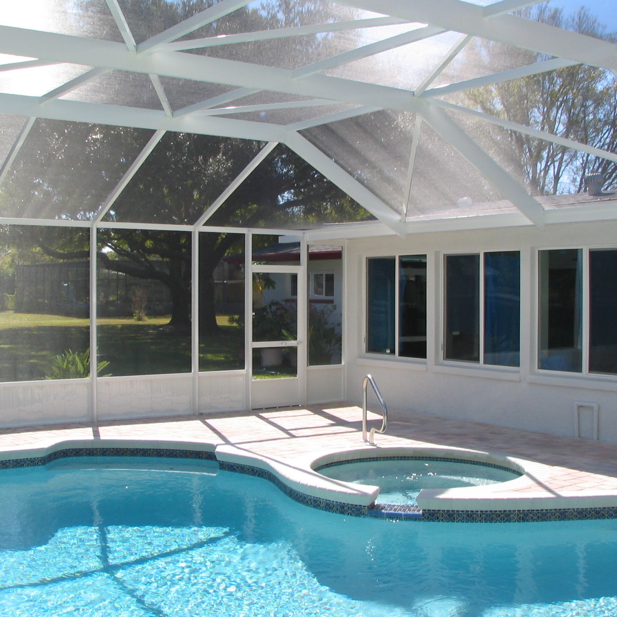 Masterkraft Screen & Aluminum 6511 43rd Street N # 1813, Pinellas Park Florida 33781