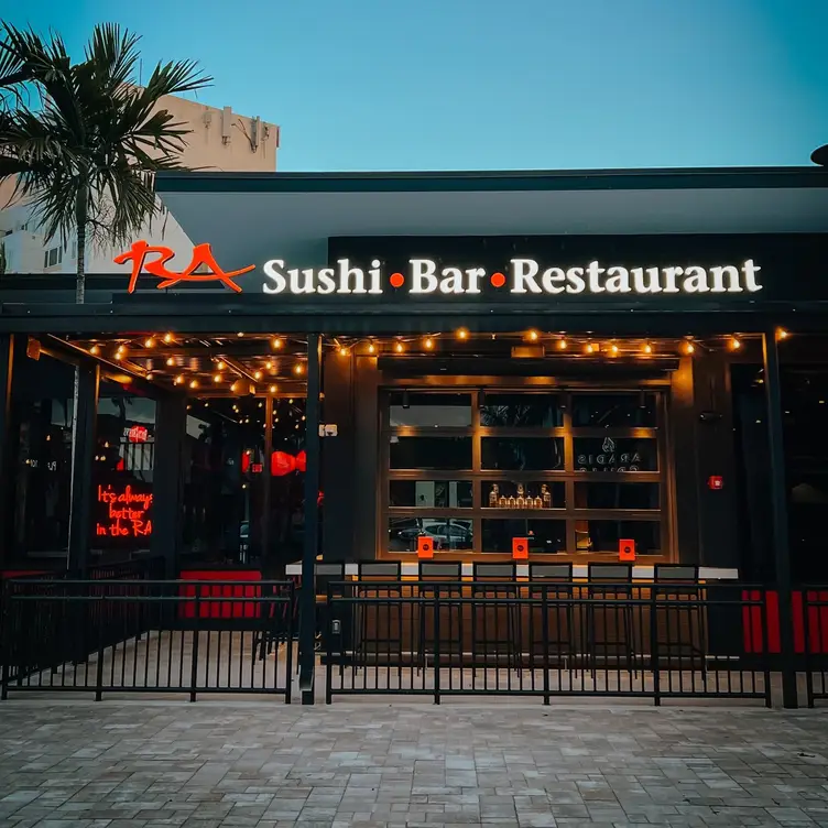 Photo credit: opentable