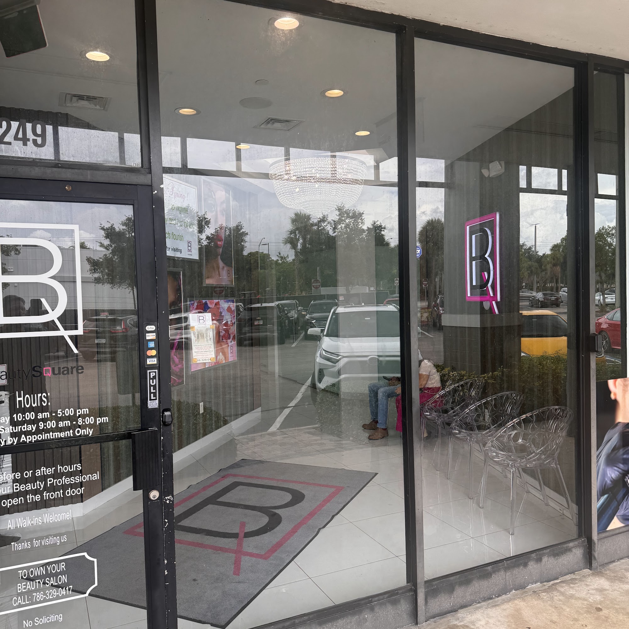 MG Hair Studio 8249 W Sunrise Blvd #15, Plantation Florida 33322