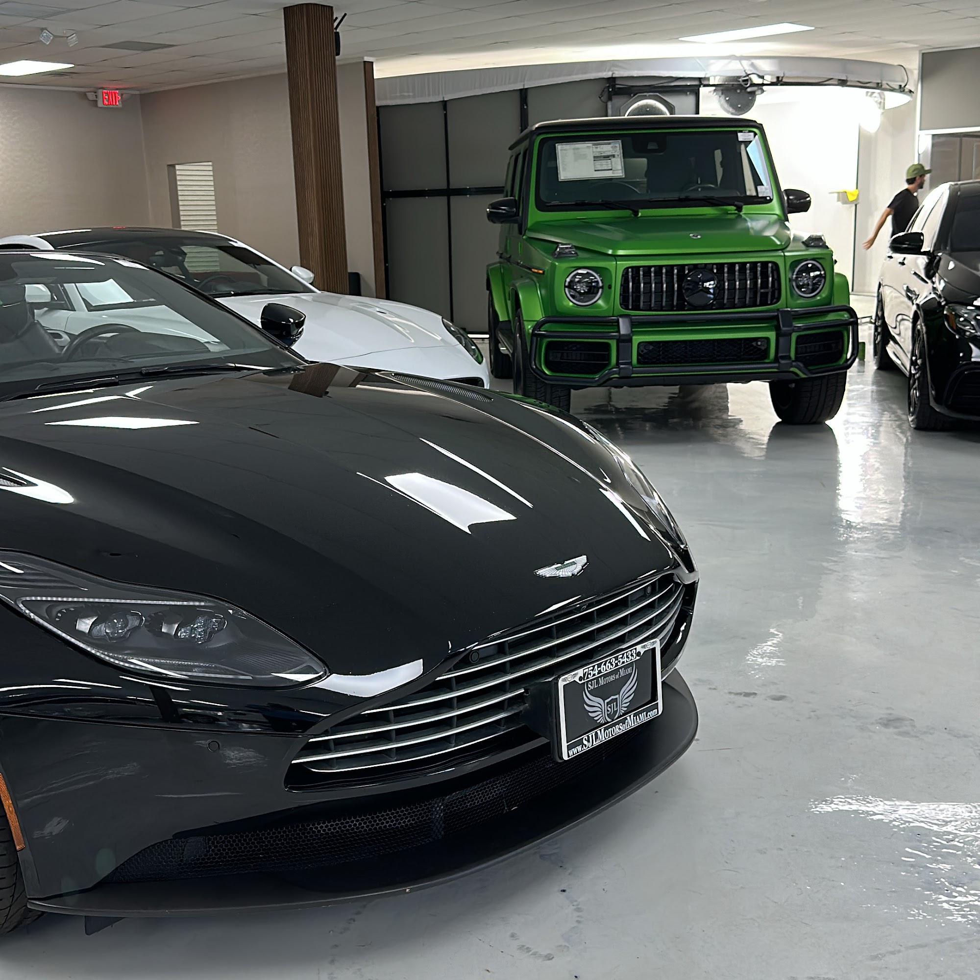 SJL Motors of Miami Plantation