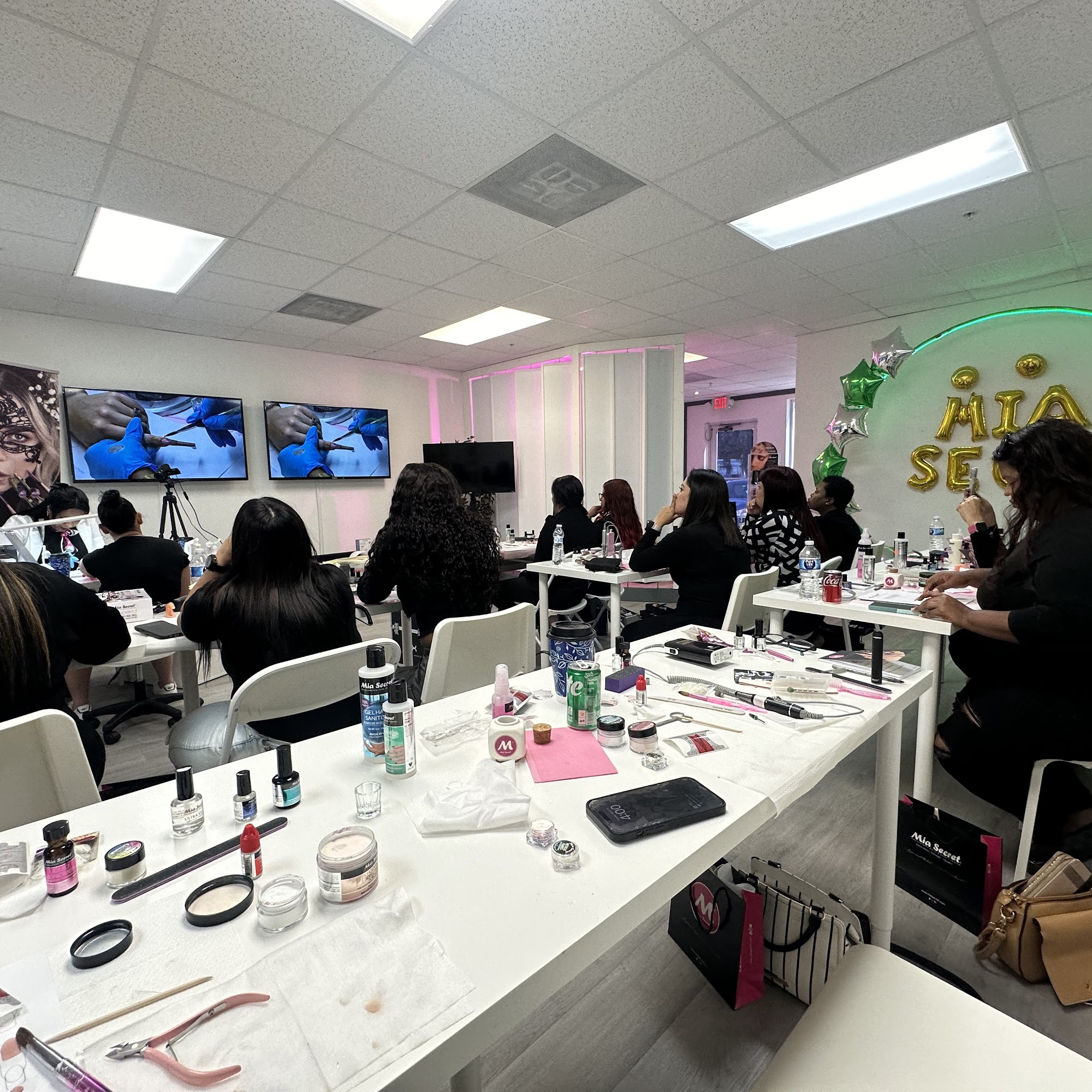 Mia Secret Miami 1860 N Pine Island Rd #101, Plantation Florida 33322