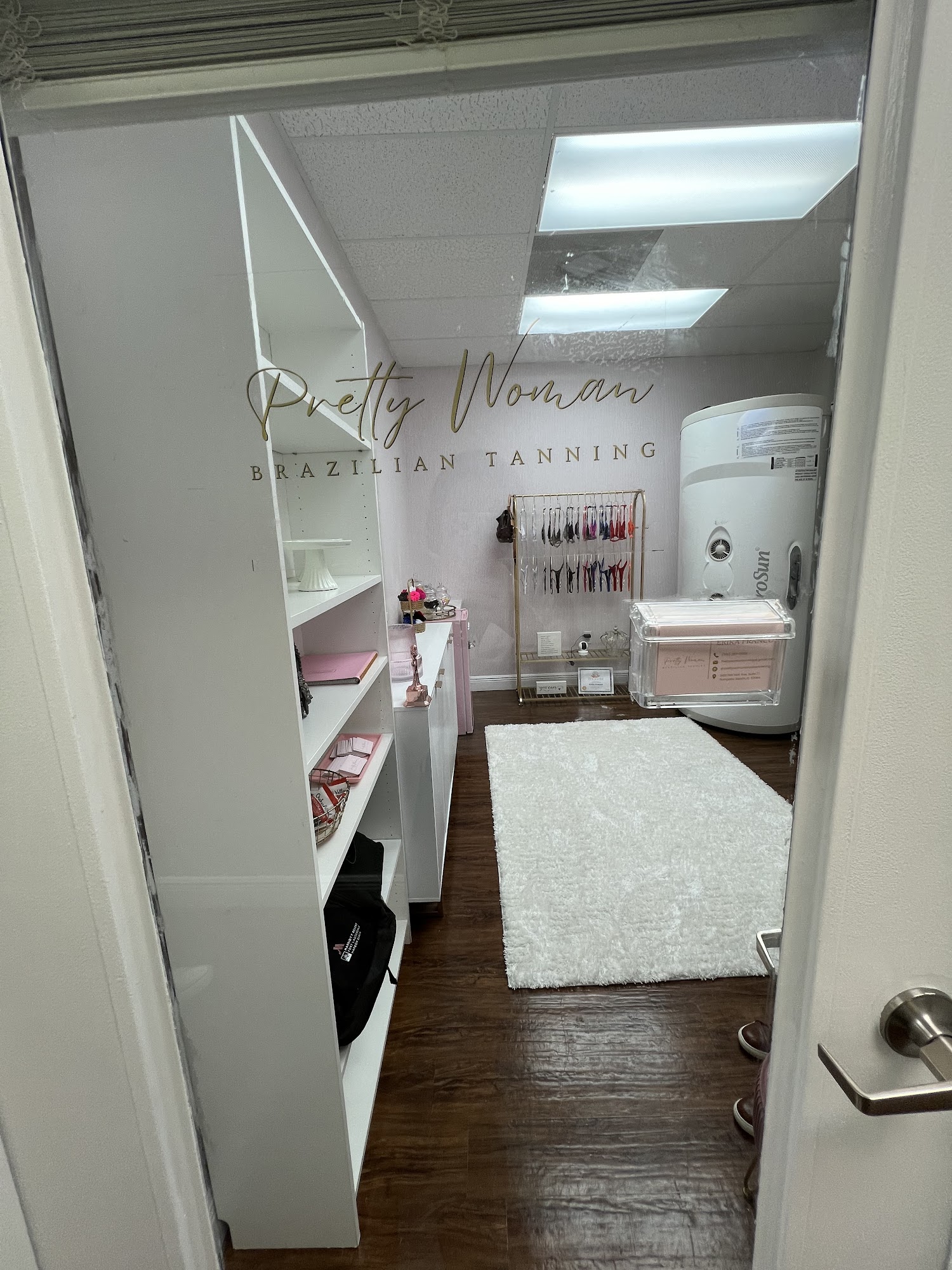 Pretty Studio 3451 NW 14th Ave Suite 02, Pompano Beach Florida 33069