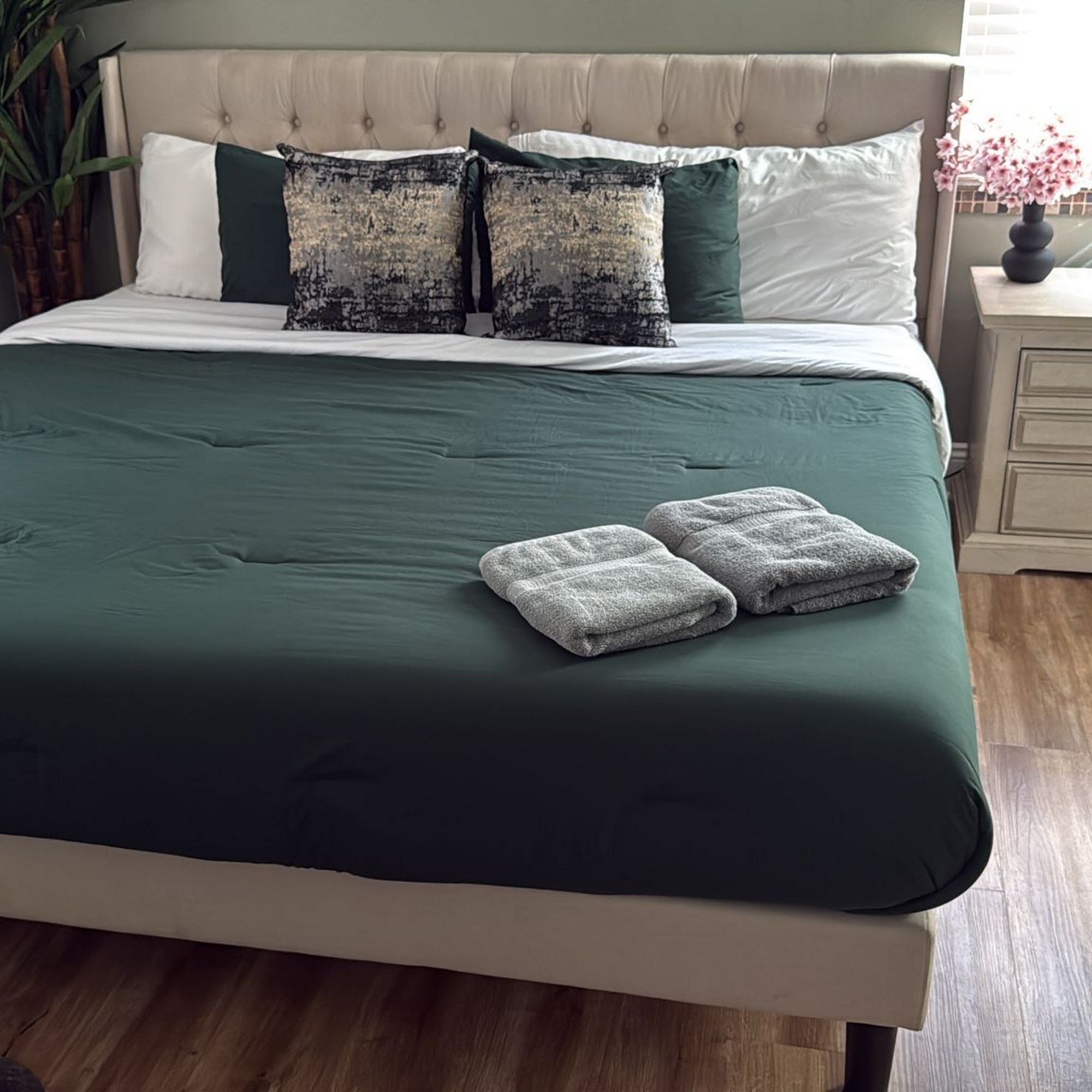 Hardesty cleaning services and maintenance LLC