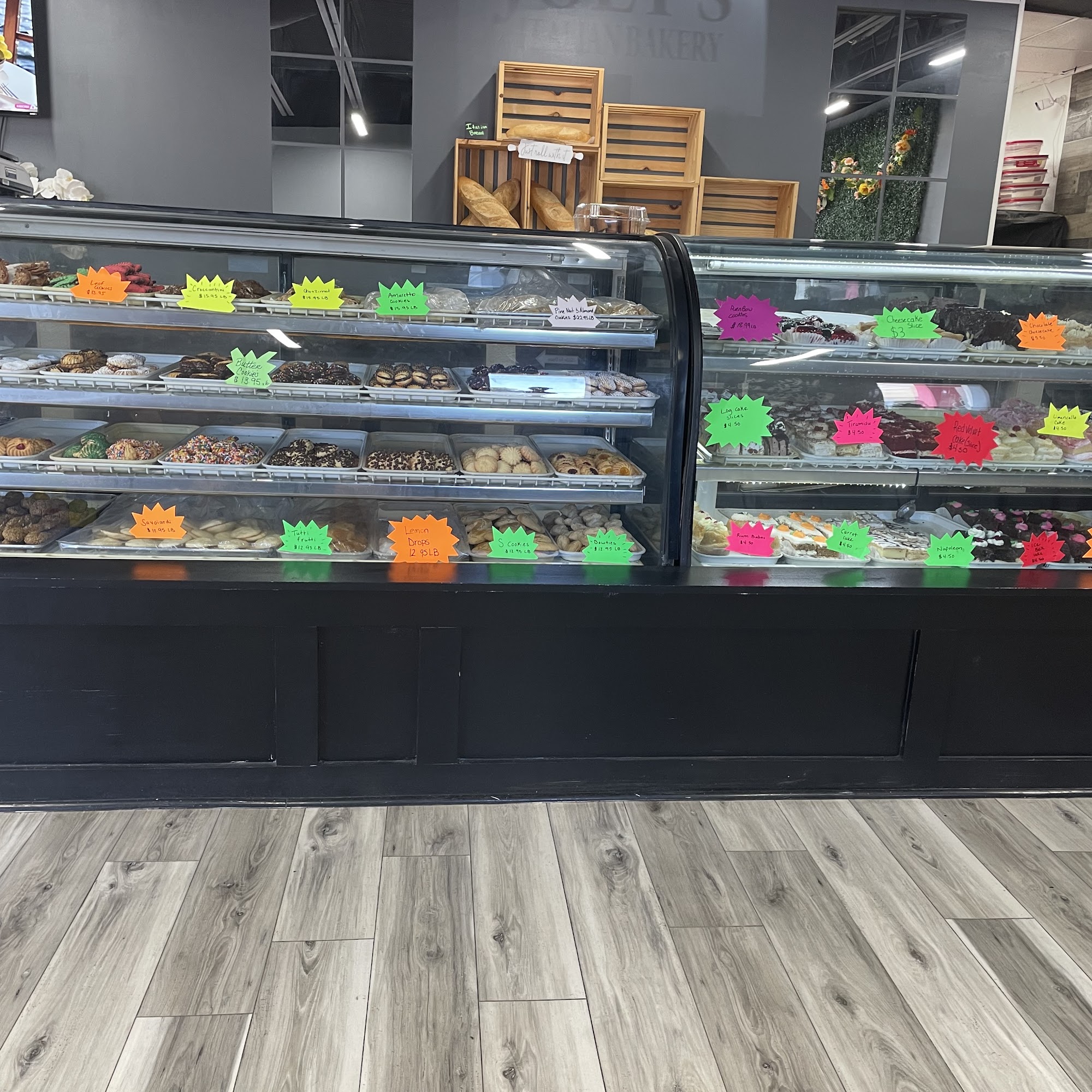 Joey's Italian Bakery Port Richey