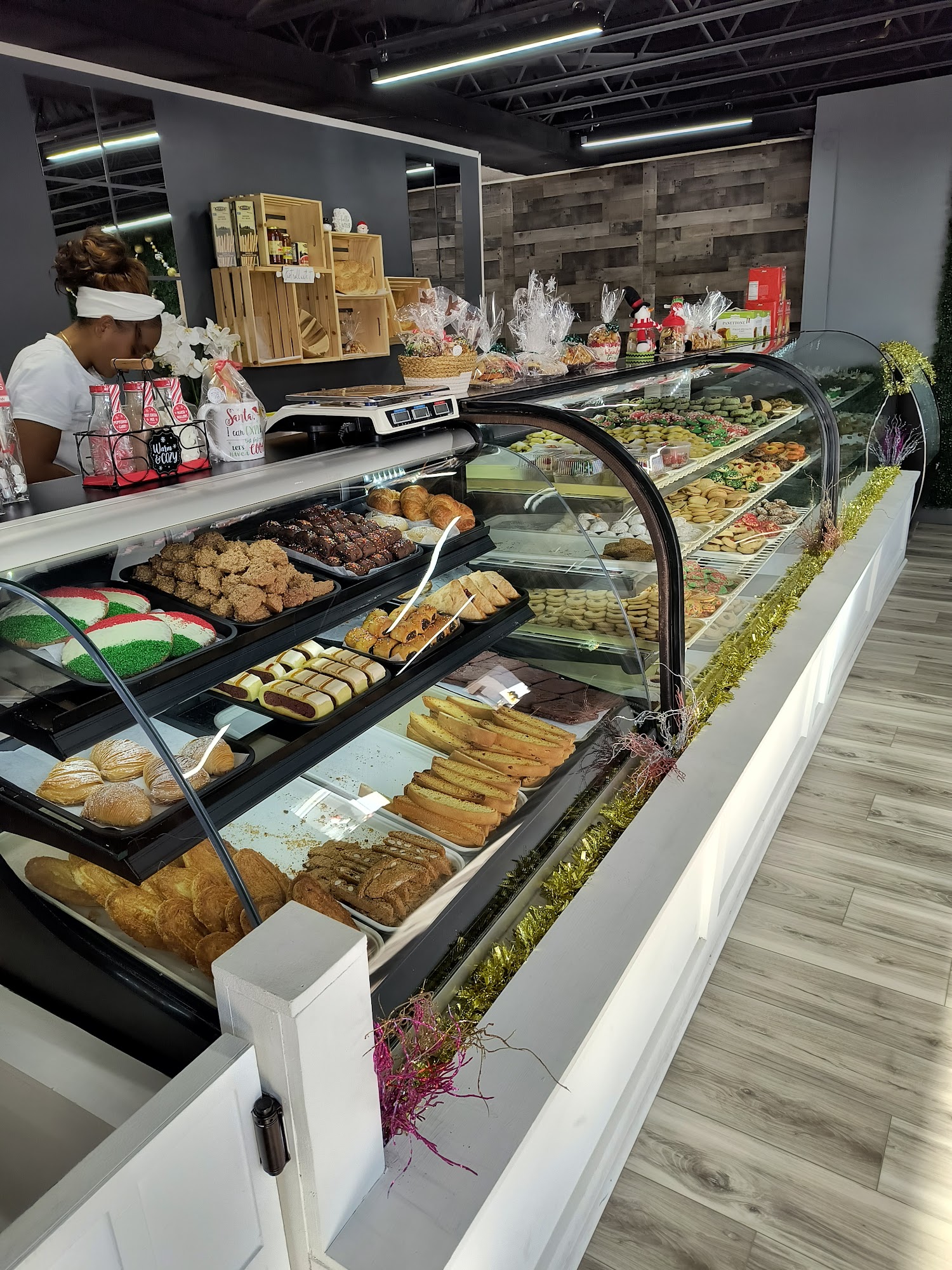 Joey's Italian Bakery Port Richey